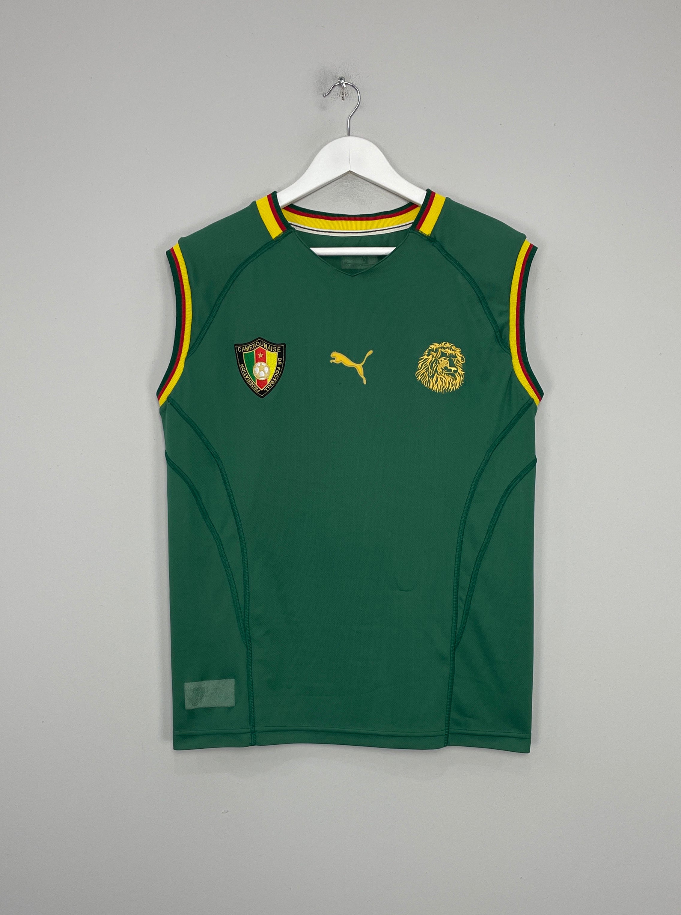 Shop 2002/03 CAMEROON HOME SHIRT (M) PUMA, classic football shirts, vintage football shirts & retro soccer jerseys at Cult Kits
