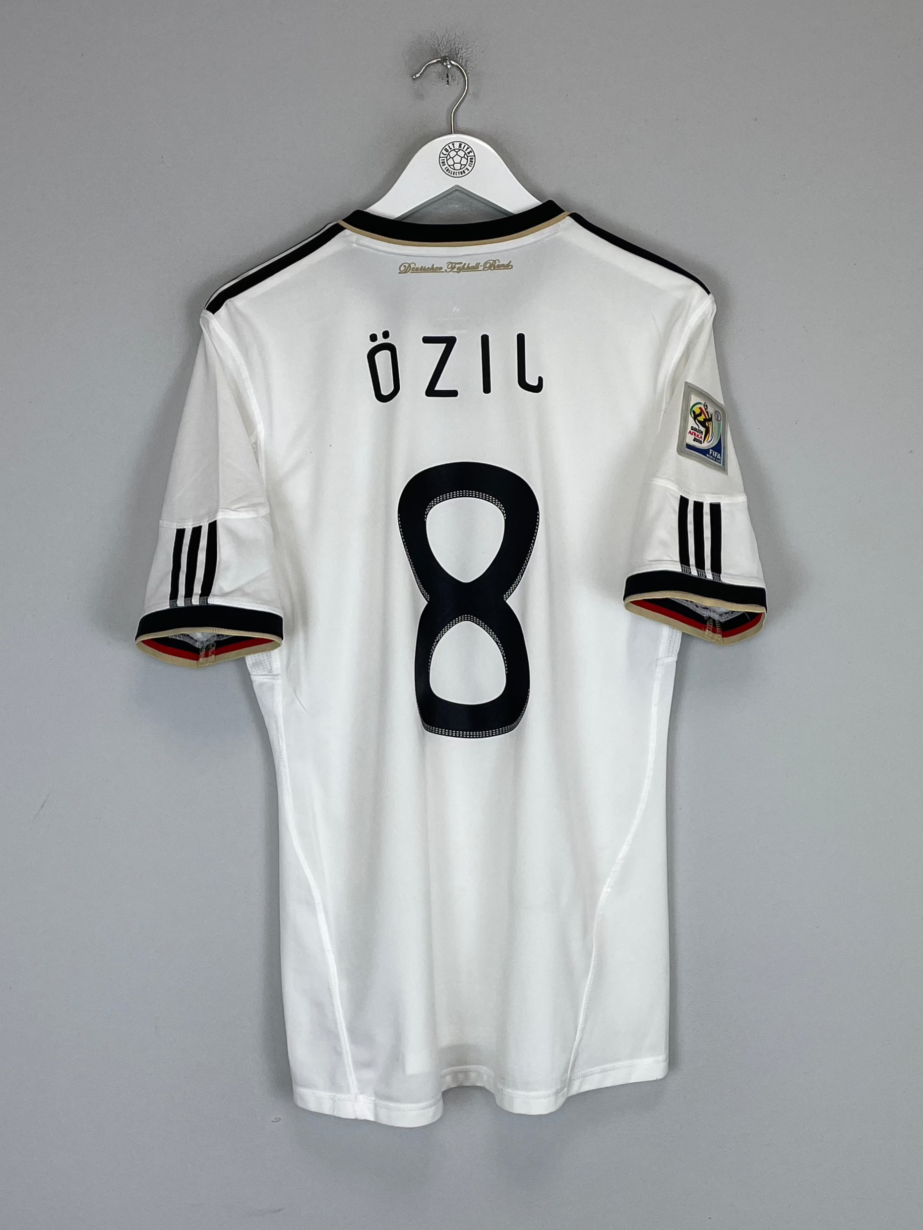 Shop 2010/11 GERMANY OZIL #8 HOME SHIRT (M) ADIDAS, classic football shirts, vintage football shirts & retro soccer jerseys at Cult Kits
