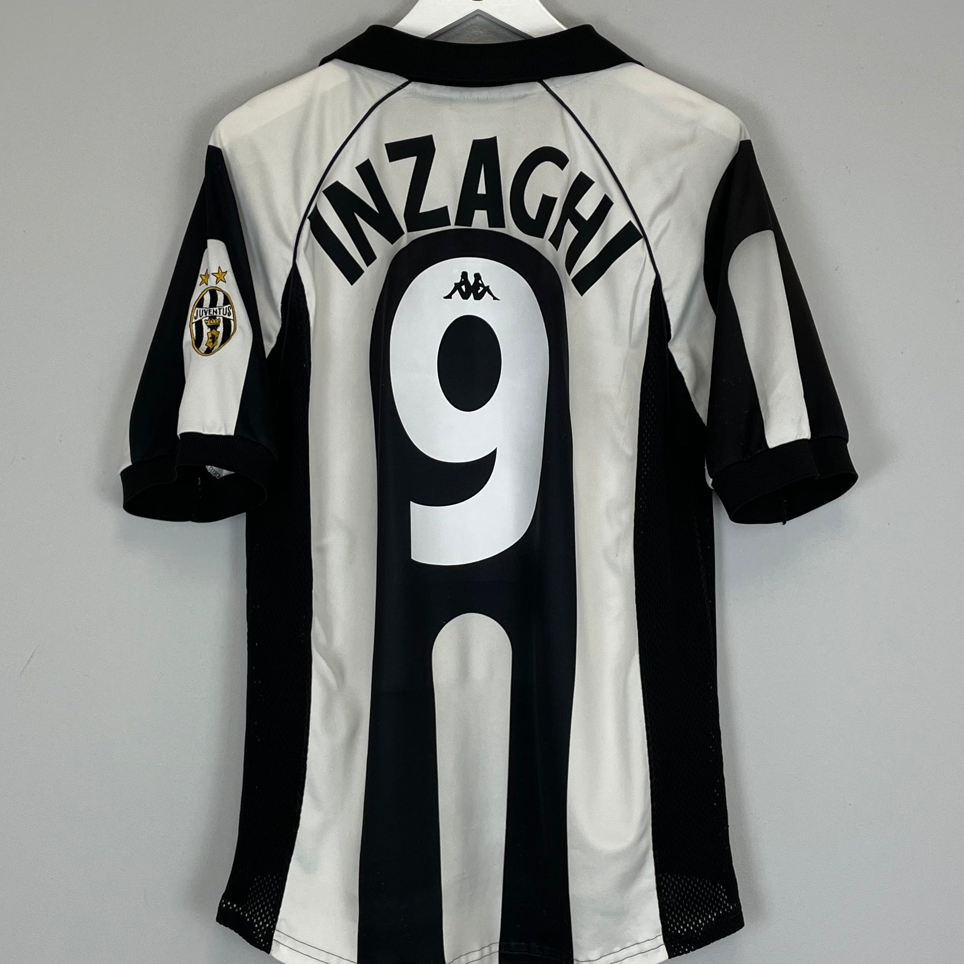 Shop 1997/98 JUVENTUS INZAGHI #9 HOME SHIRT (L) KAPPA, classic football shirts, vintage football shirts & retro soccer jerseys at Cult Kits
