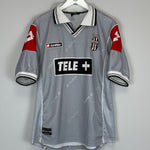 Shop 2000/01 JUVENTUS ZIDANE #21 THIRD SHIRT (M) LOTTO, classic football shirts, vintage football shirts & retro soccer jerseys at Cult Kits