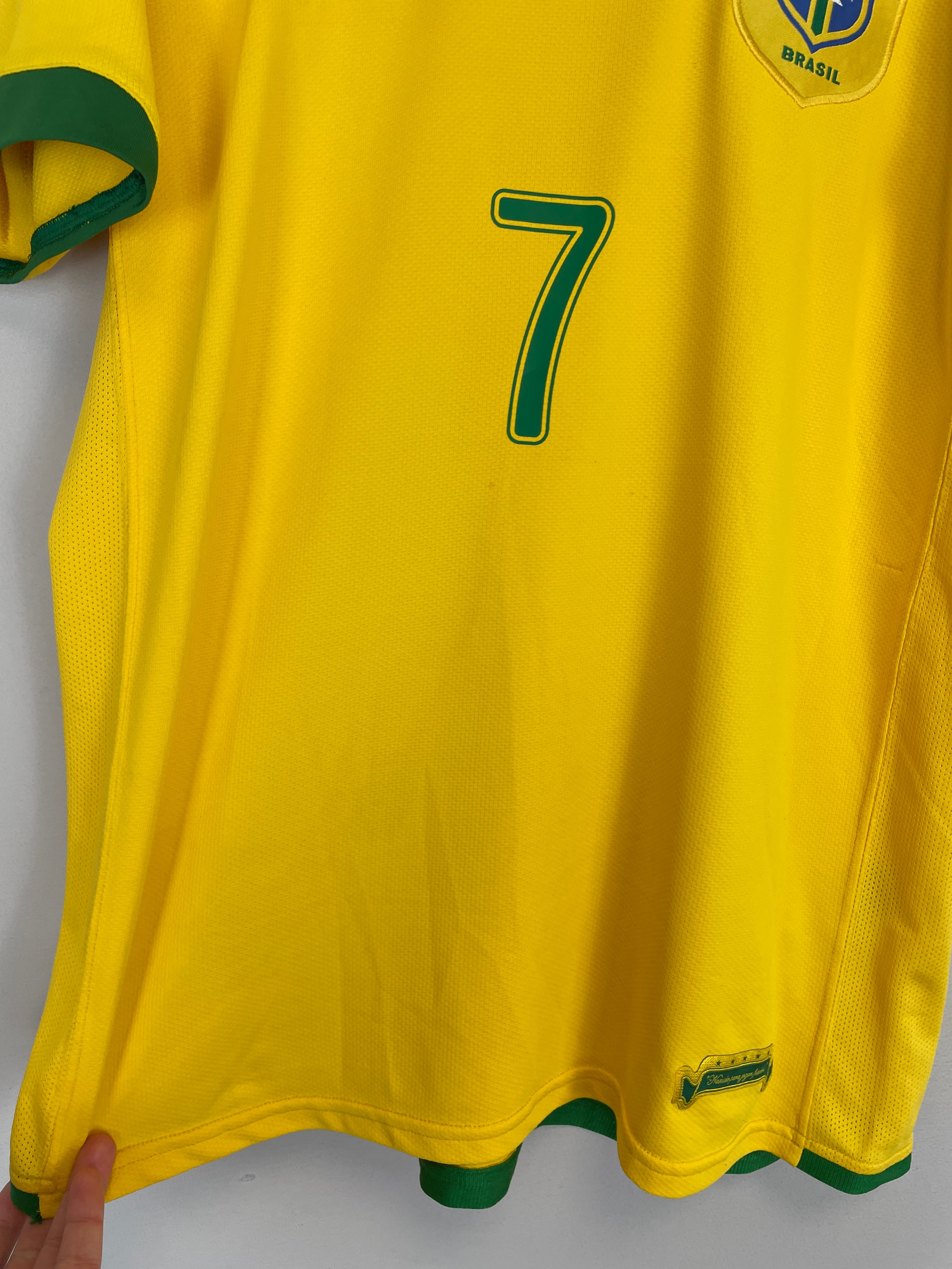 Shop 2006/08 BRAZIL ADRIANO #7 HOME SHIRT (L) NIKE, classic football shirts, vintage football shirts & retro soccer jerseys at Cult Kits