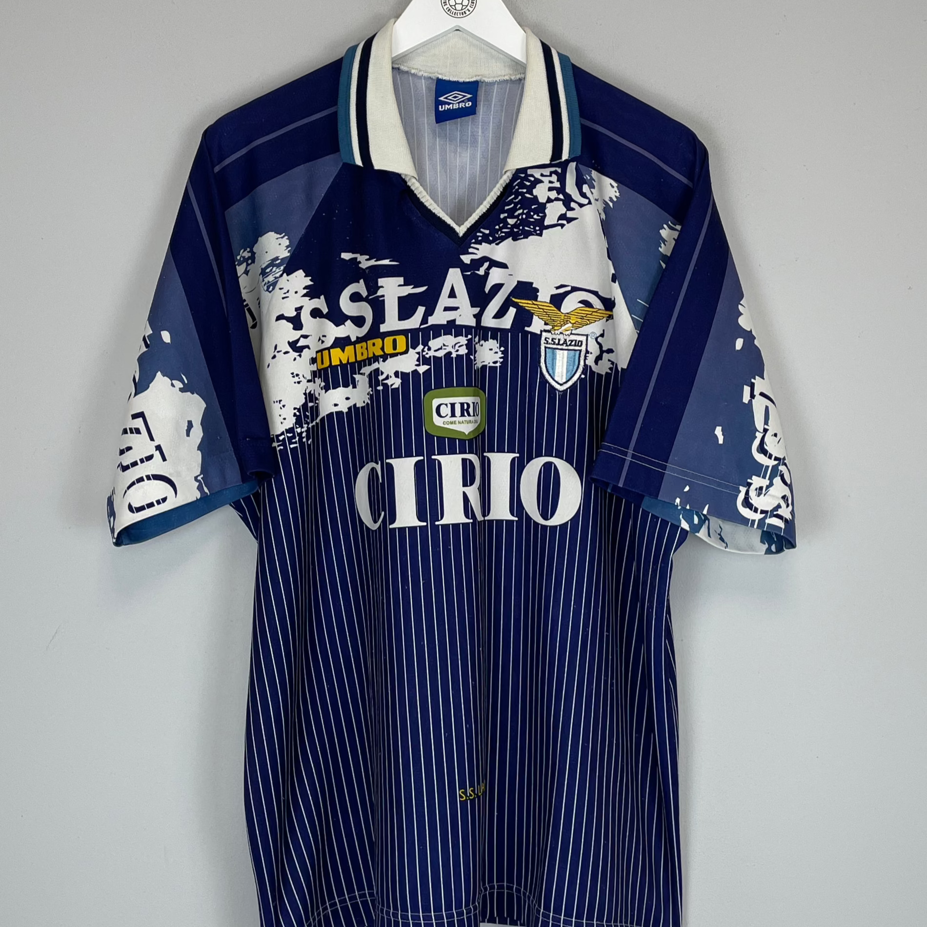 Shop 1996/98 LAZIO AWAY SHIRT (XL) UMBRO, classic football shirts, vintage football shirts & retro soccer jerseys at Cult Kits