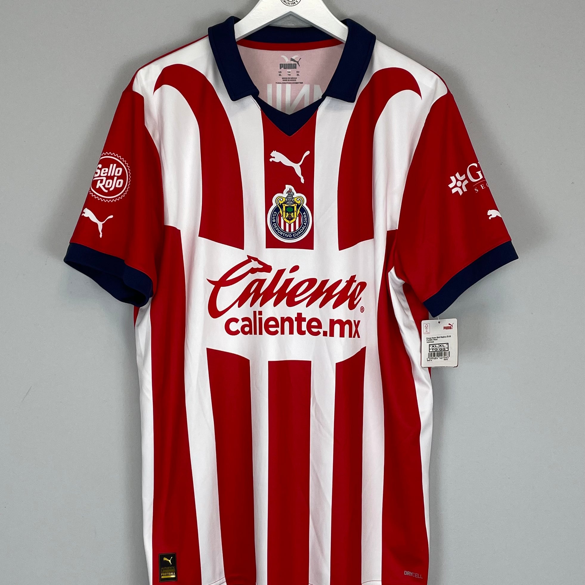 Shop 2023/24 CHIVAS GUADALAJARA *BNWT* HOME SHIRT (XL) PUMA, classic football shirts, vintage football shirts & retro soccer jerseys at Cult Kits