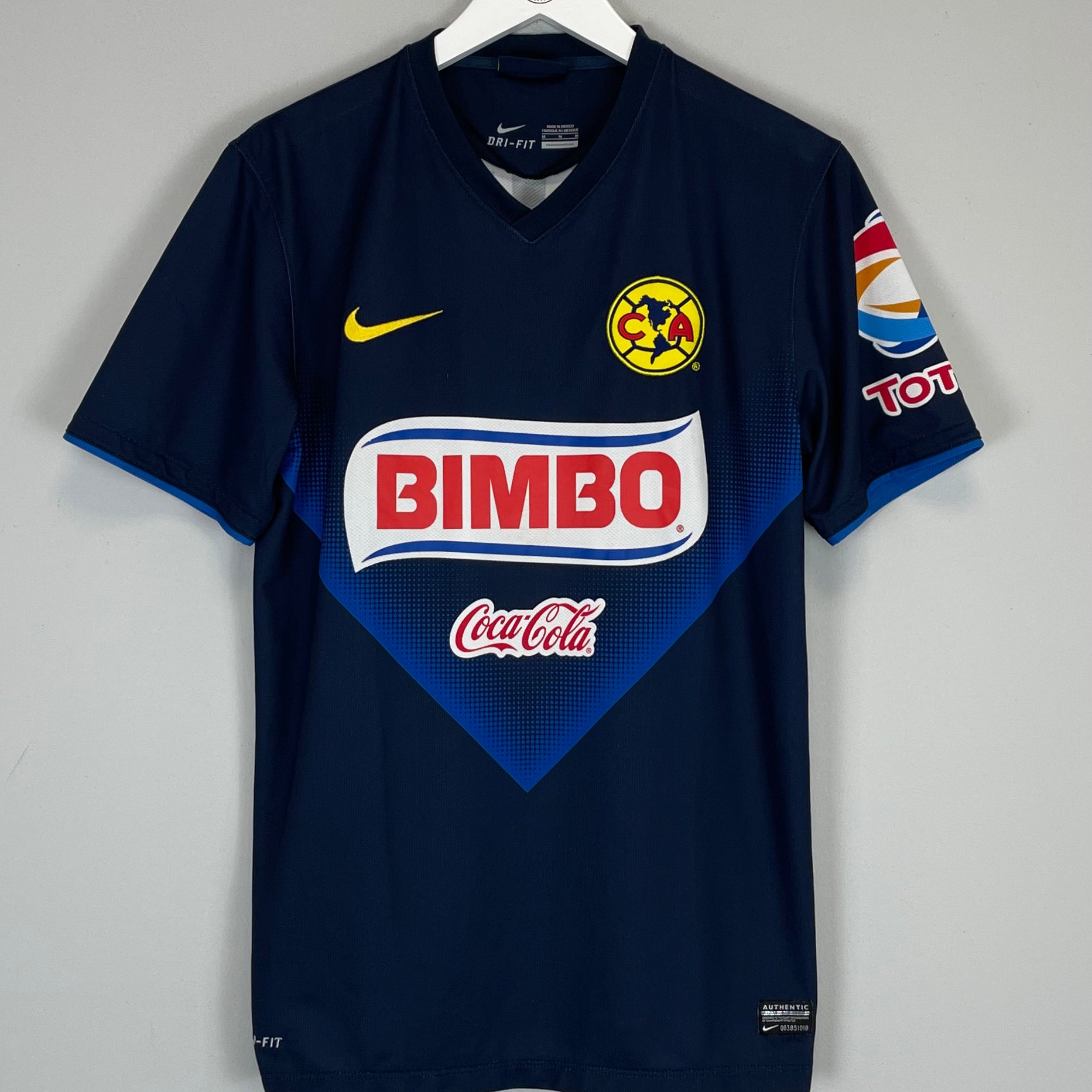Shop 2013/14 CLUB AMERICA AWAY SHIRT (M) NIKE, classic football shirts, vintage football shirts & retro soccer jerseys at Cult Kits