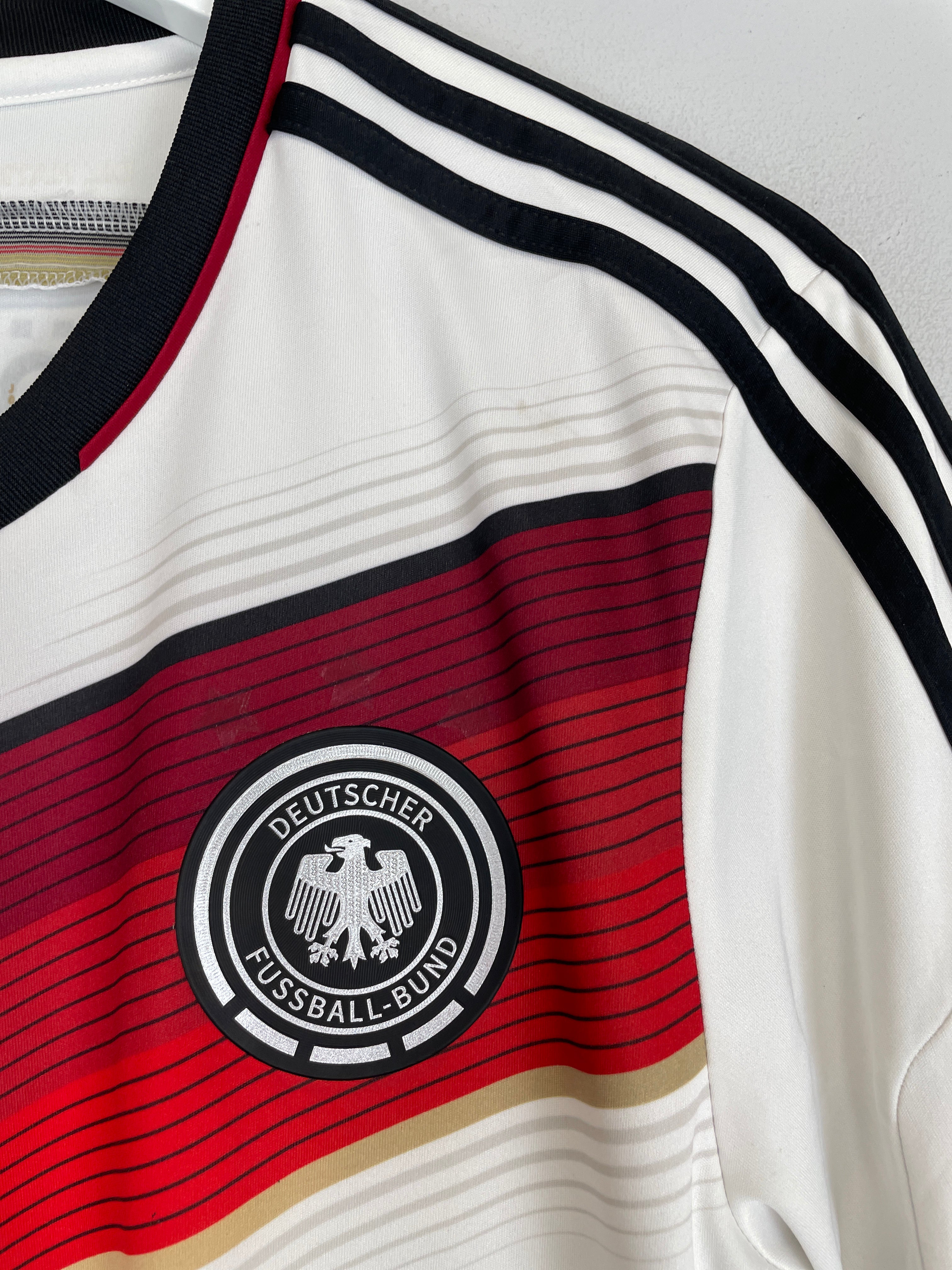 Shop 2014/15 GERMANY GOTZE #19 HOME SHIRT (M) ADIDAS, classic football shirts, vintage football shirts & retro soccer jerseys at Cult Kits