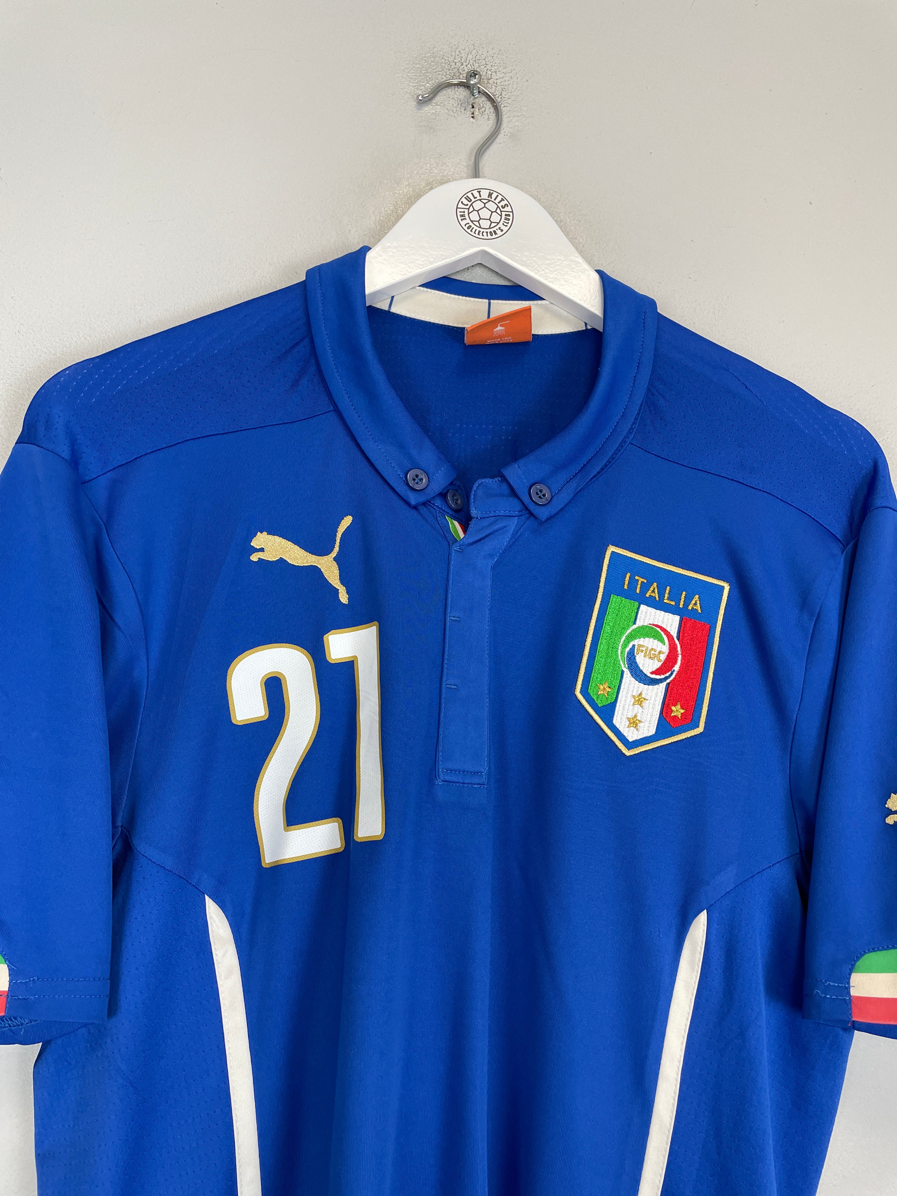 Shop 2014/15 ITALY PIRLO #21 HOME SHIRT (M) PUMA, classic football shirts, vintage football shirts & retro soccer jerseys at Cult Kits