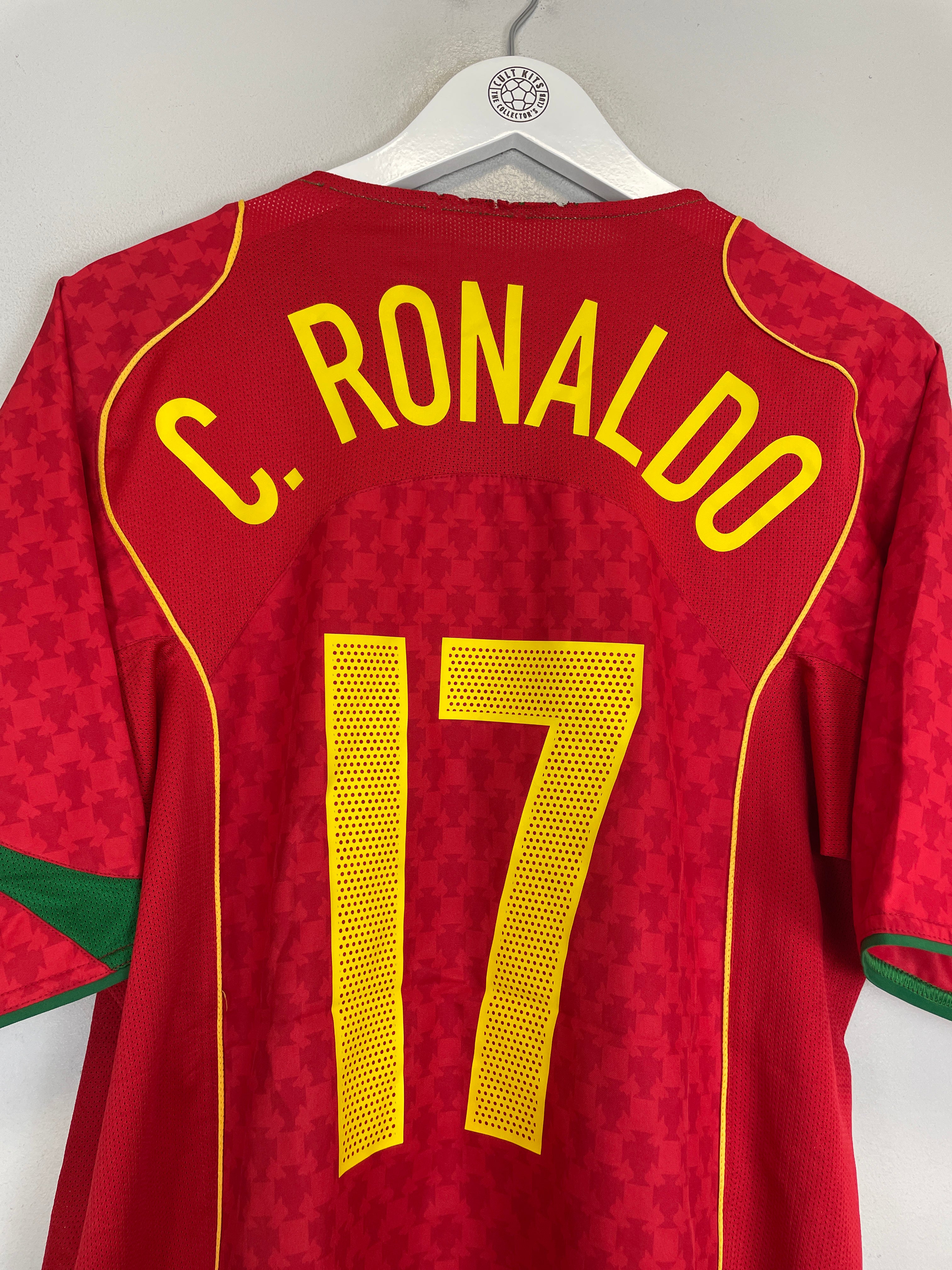 Shop 2004/06 PORTUGAL C.RONALDO #17 HOME SHIRT (L) NIKE, classic football shirts, vintage football shirts & retro soccer jerseys at Cult Kits