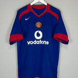 Shop 2005/06 MANCHESTER UNITED AWAY SHIRT (L) NIKE, classic football shirts, vintage football shirts & retro soccer jerseys at Cult Kits