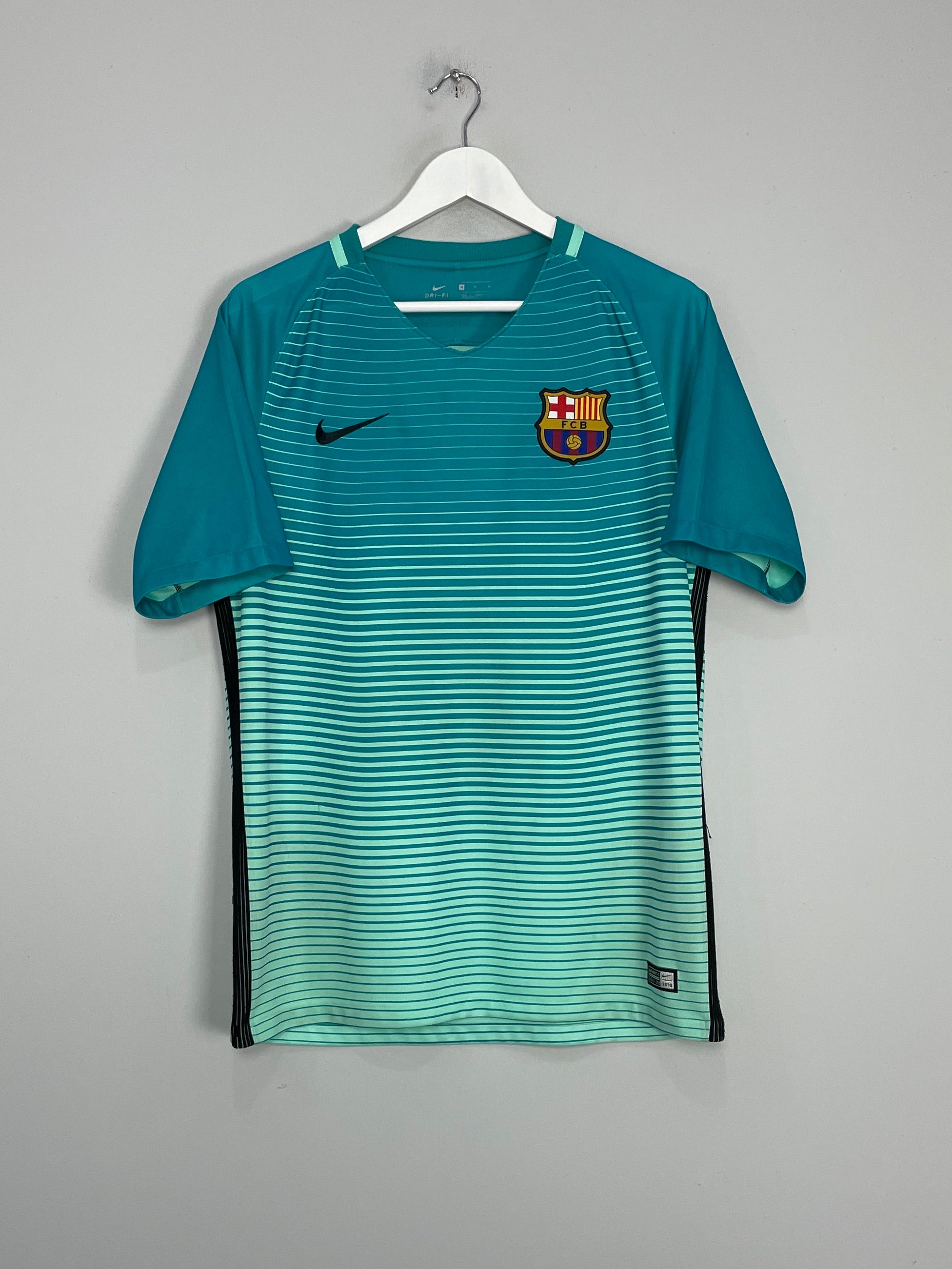 Shop 2016/17 BARCELONA MESSI #10 THIRD SHIRT (M) NIKE, classic football shirts, vintage football shirts & retro soccer jerseys at Cult Kits