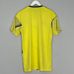 Shop 2019/20 COLOMBIA HOME SHIRT (M) ADIDAS, classic football shirts, vintage football shirts & retro soccer jerseys at Cult Kits