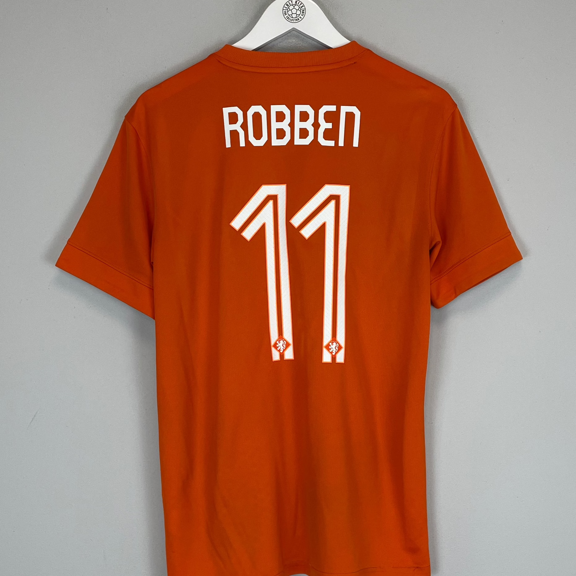 Shop 2014/15 NETHERLANDS ROBBEN #11 HOME SHIRT (M) NIKE, classic football shirts, vintage football shirts & retro soccer jerseys at Cult Kits