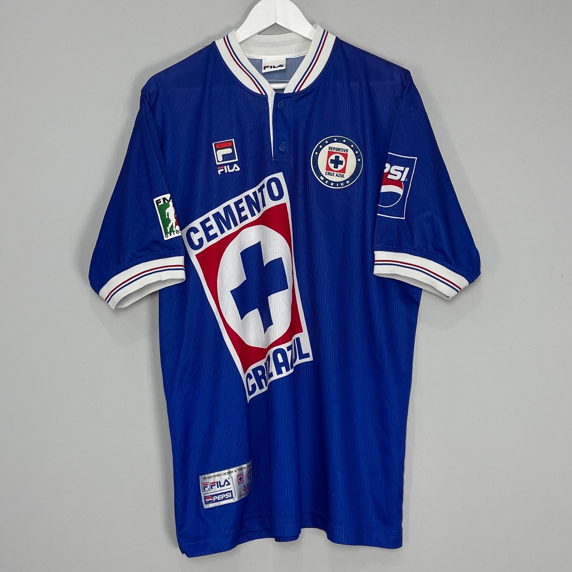 Shop 1998/99 CRUZ AZUL HOME SHIRT (XL) FILA, classic football shirts, vintage football shirts & retro soccer jerseys at Cult Kits