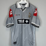 Shop 2000/01 JUVENTUS DAVIDS #26 THIRD SHIRT (L) LOTTO, classic football shirts, vintage football shirts & retro soccer jerseys at Cult Kits