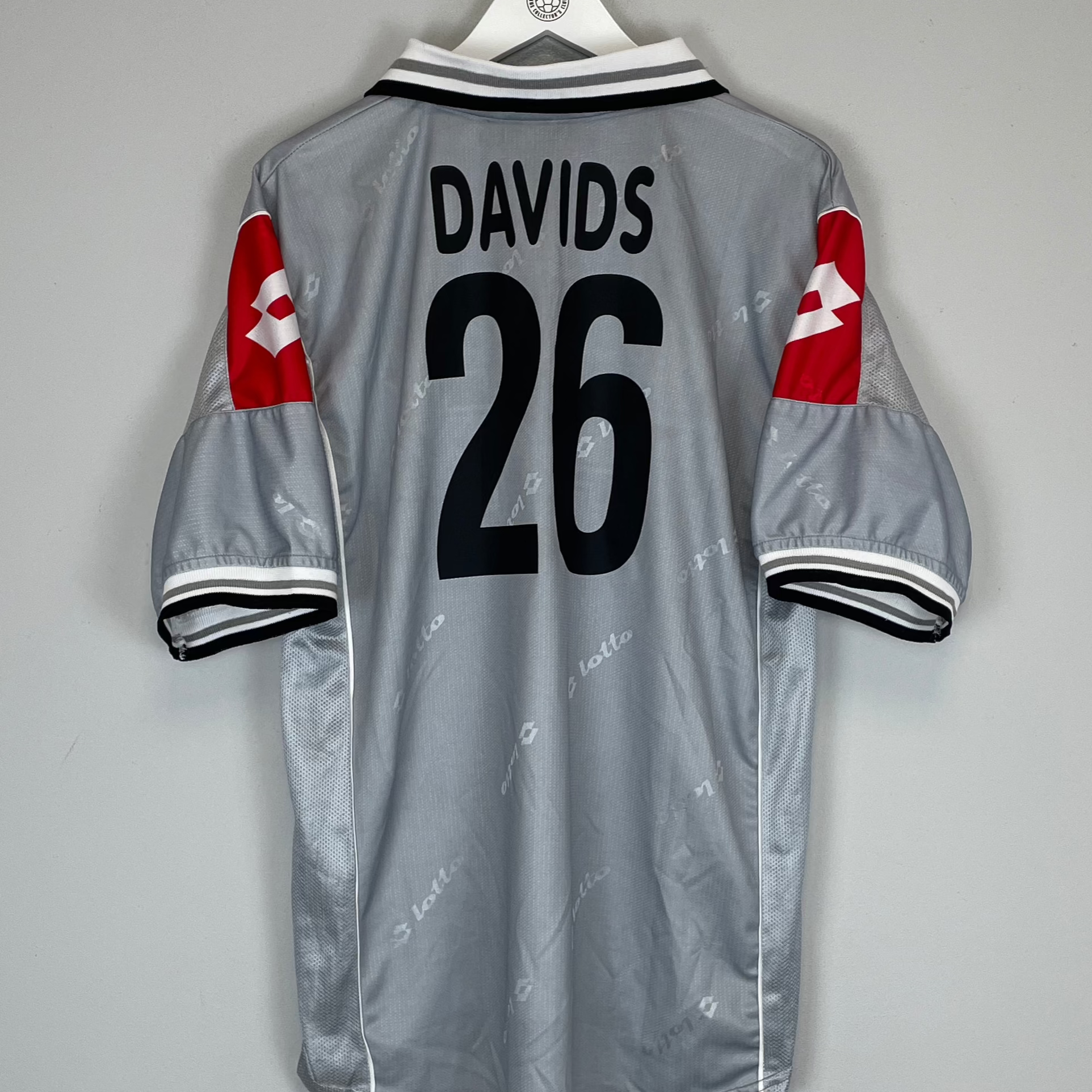Shop 2000/01 JUVENTUS DAVIDS #26 THIRD SHIRT (L) LOTTO, classic football shirts, vintage football shirts & retro soccer jerseys at Cult Kits