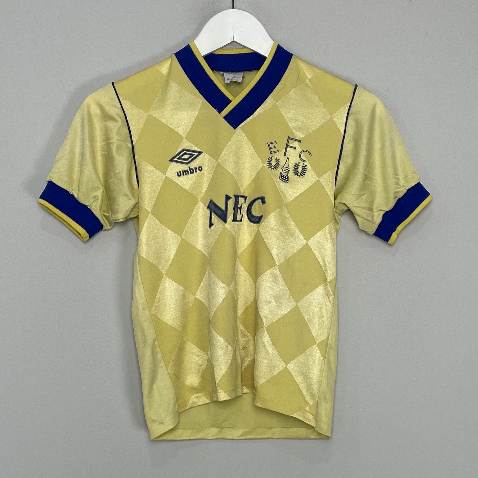 Shop 1986/88 EVERTON AWAY SHIRT (M.KIDS) UMBRO, classic football shirts, vintage football shirts & retro soccer jerseys at Cult Kits