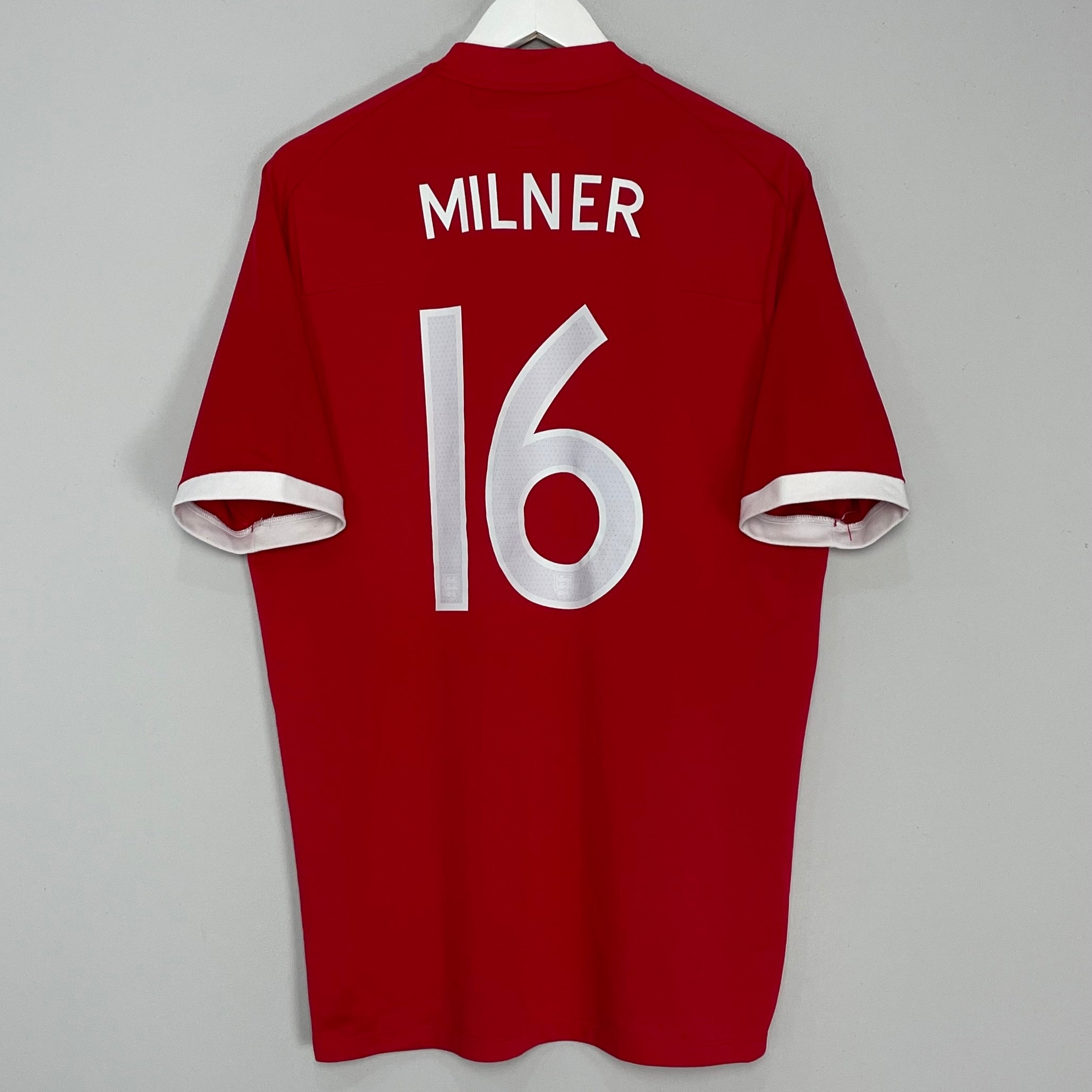 Shop 2010/11 ENGLAND MILNER #16 AWAY SHIRT (XL) UMBRO, classic football shirts, vintage football shirts & retro soccer jerseys at Cult Kits
