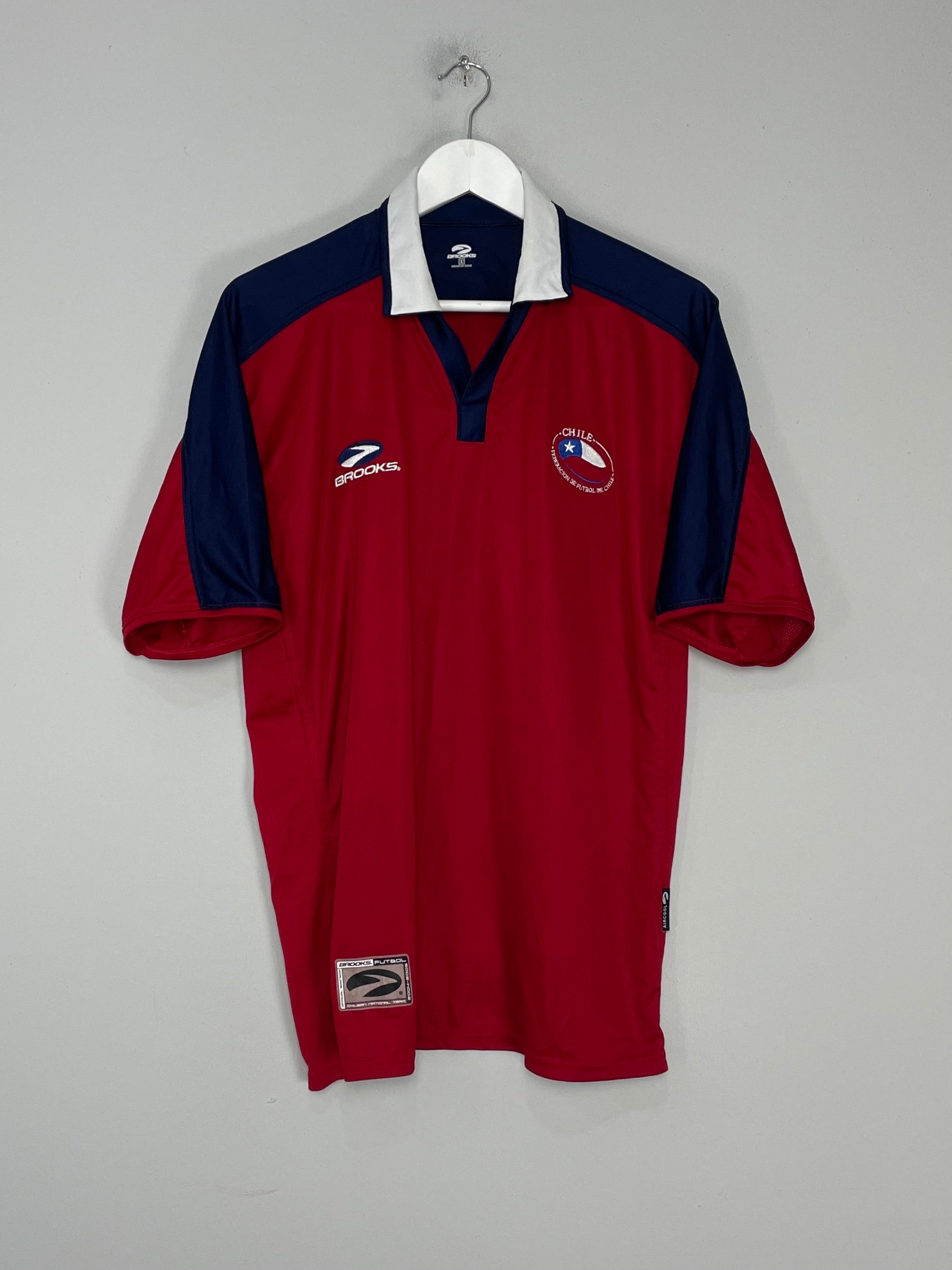 Shop 2004/05 CHILE HOME SHIRT (L) BROOKS, classic football shirts, vintage football shirts & retro soccer jerseys at Cult Kits