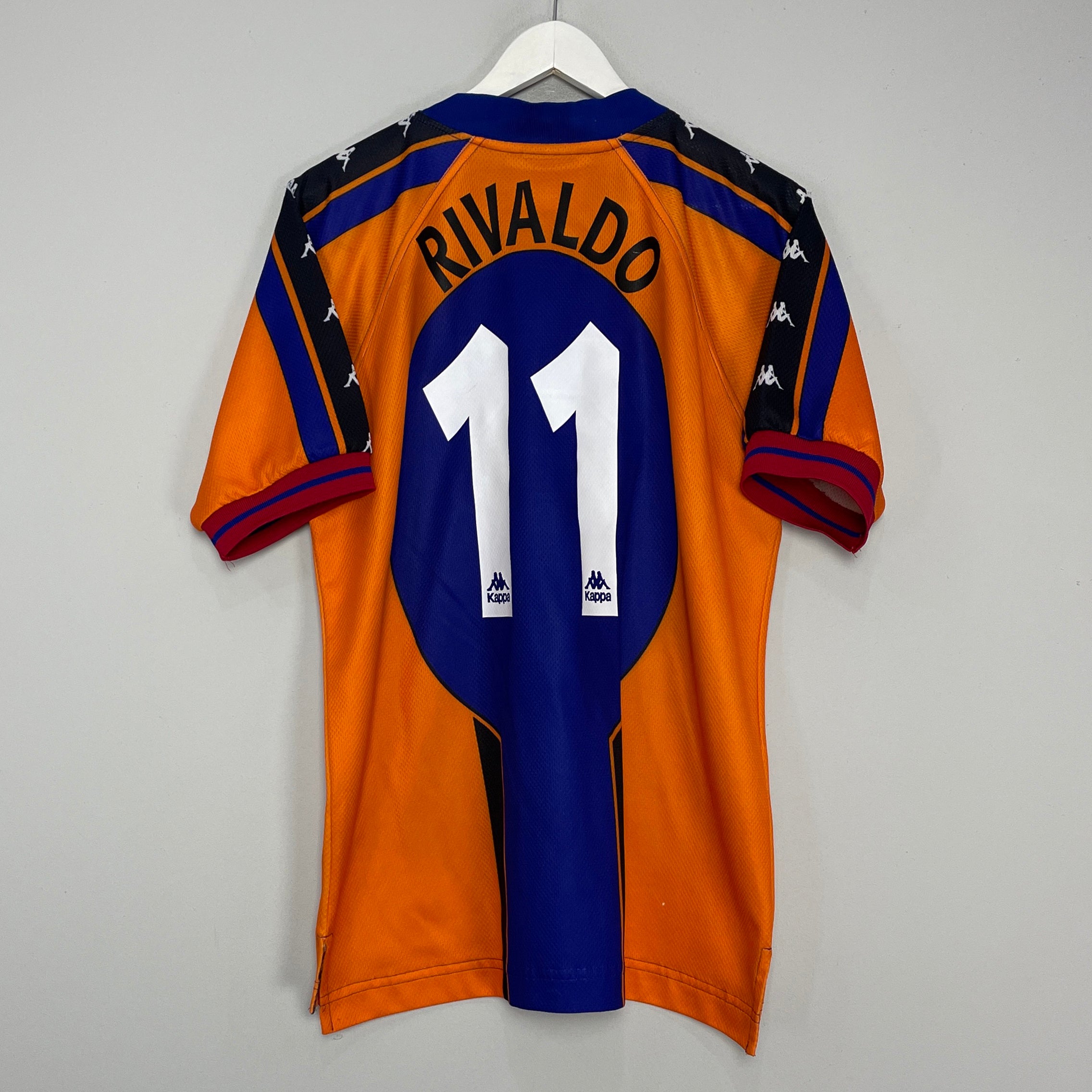 Shop 1997/98 BARCELONA RIVALDO #11 AWAY SHIRT (L) KAPPA, classic football shirts, vintage football shirts & retro soccer jerseys at Cult Kits