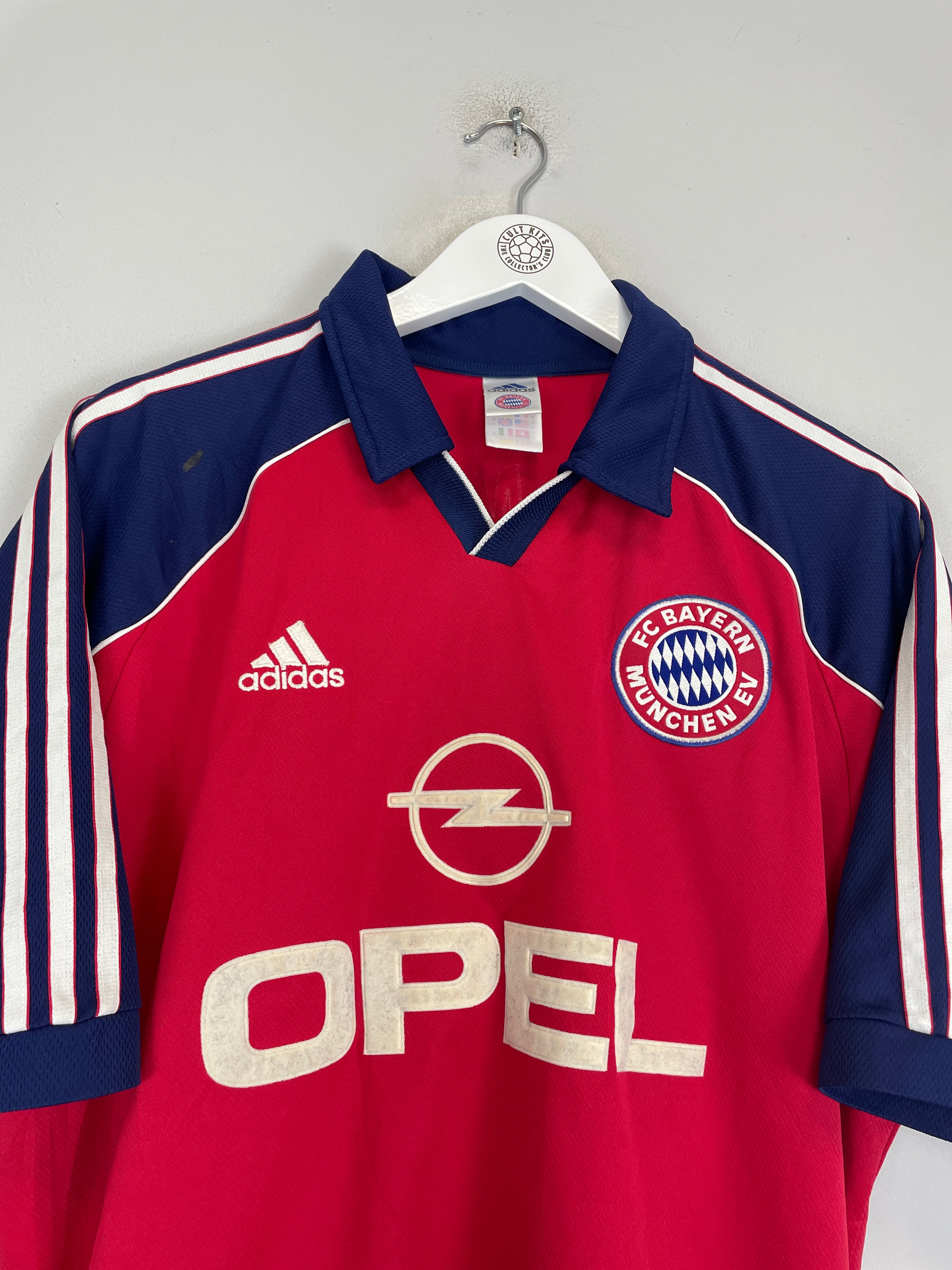 Shop 1999/01 BAYERN MUNICH LIZARAZU #3 HOME SHIRT (XL) ADIDAS, classic football shirts, vintage football shirts & retro soccer jerseys at Cult Kits