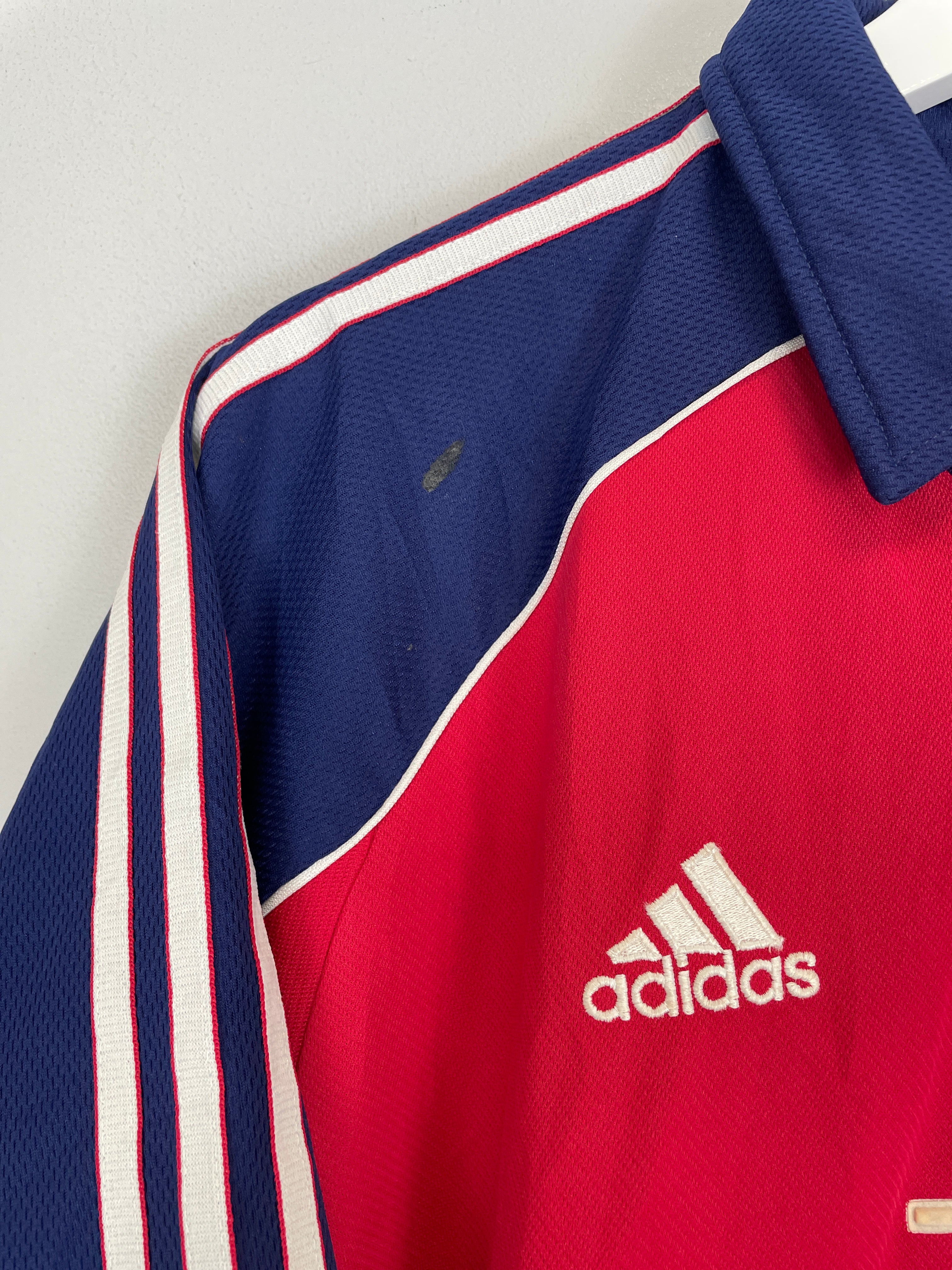 Shop 1999/01 BAYERN MUNICH LIZARAZU #3 HOME SHIRT (XL) ADIDAS, classic football shirts, vintage football shirts & retro soccer jerseys at Cult Kits