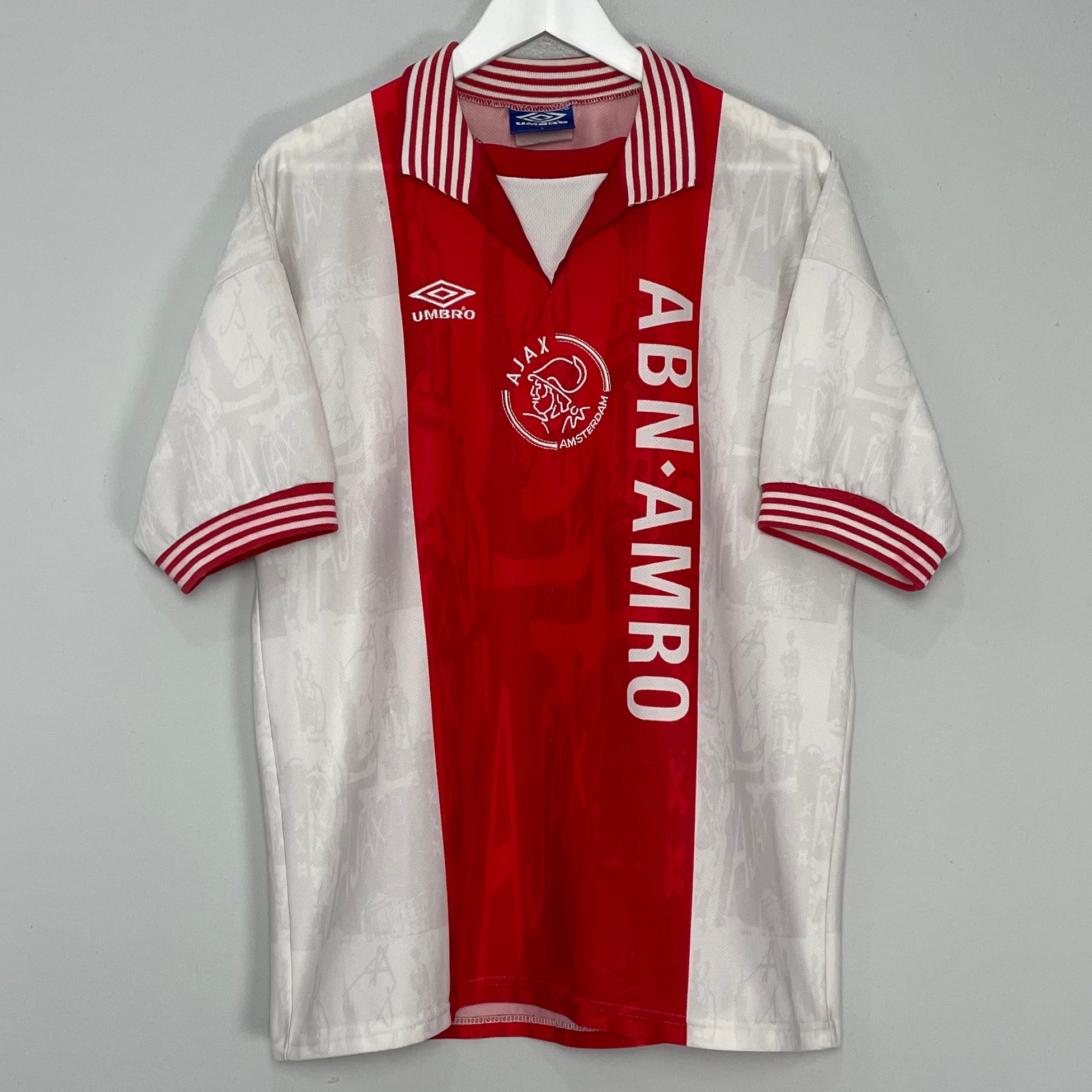 Shop 1995/96 AJAX HOME SHIRT (L) UMBRO, classic football shirts, vintage football shirts & retro soccer jerseys at Cult Kits