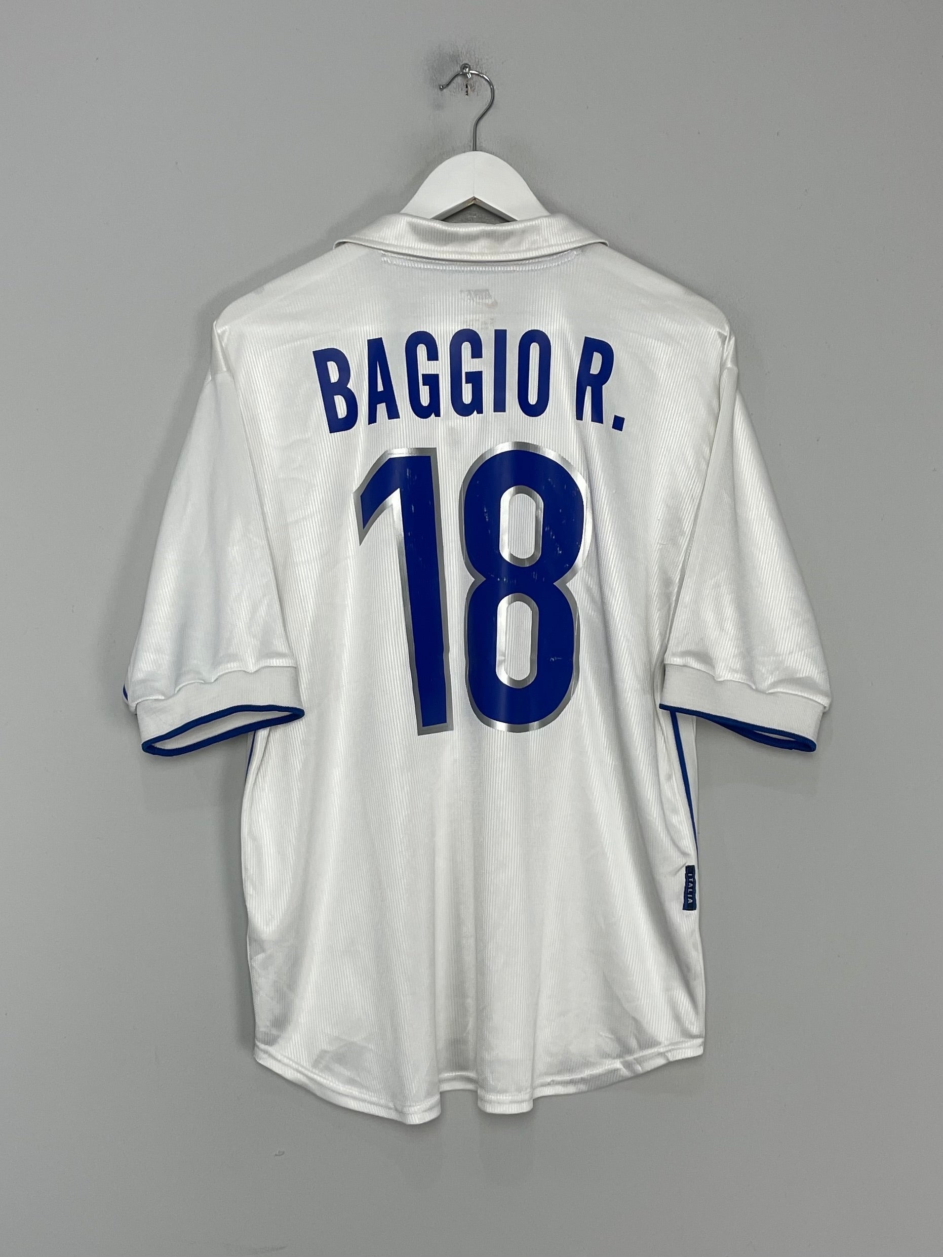 Shop 1997/98 ITALY R.BAGGIO #18 AWAY SHIRT (L) NIKE, classic football shirts, vintage football shirts & retro soccer jerseys at Cult Kits