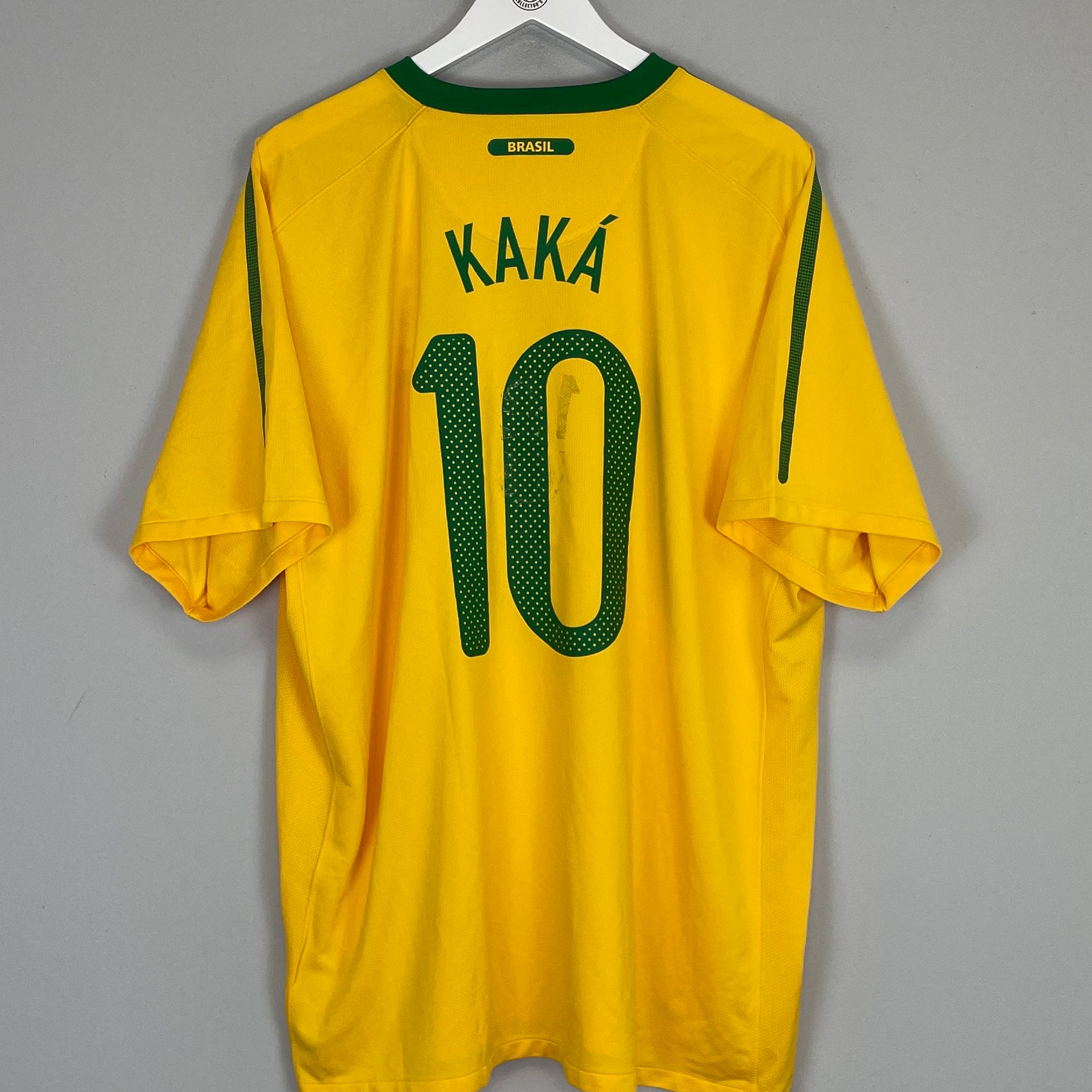 Shop 2010/11 BRAZIL KAKA #10 HOME SHIRT (XXL) NIKE, classic football shirts, vintage football shirts & retro soccer jerseys at Cult Kits