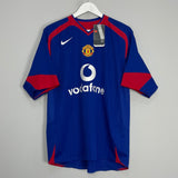 Shop 2005/06 MANCHESTER UNITED RONALDO #7 *BNWT* AWAY SHIRT (L) NIKE, classic football shirts, vintage football shirts & retro soccer jerseys at Cult Kits