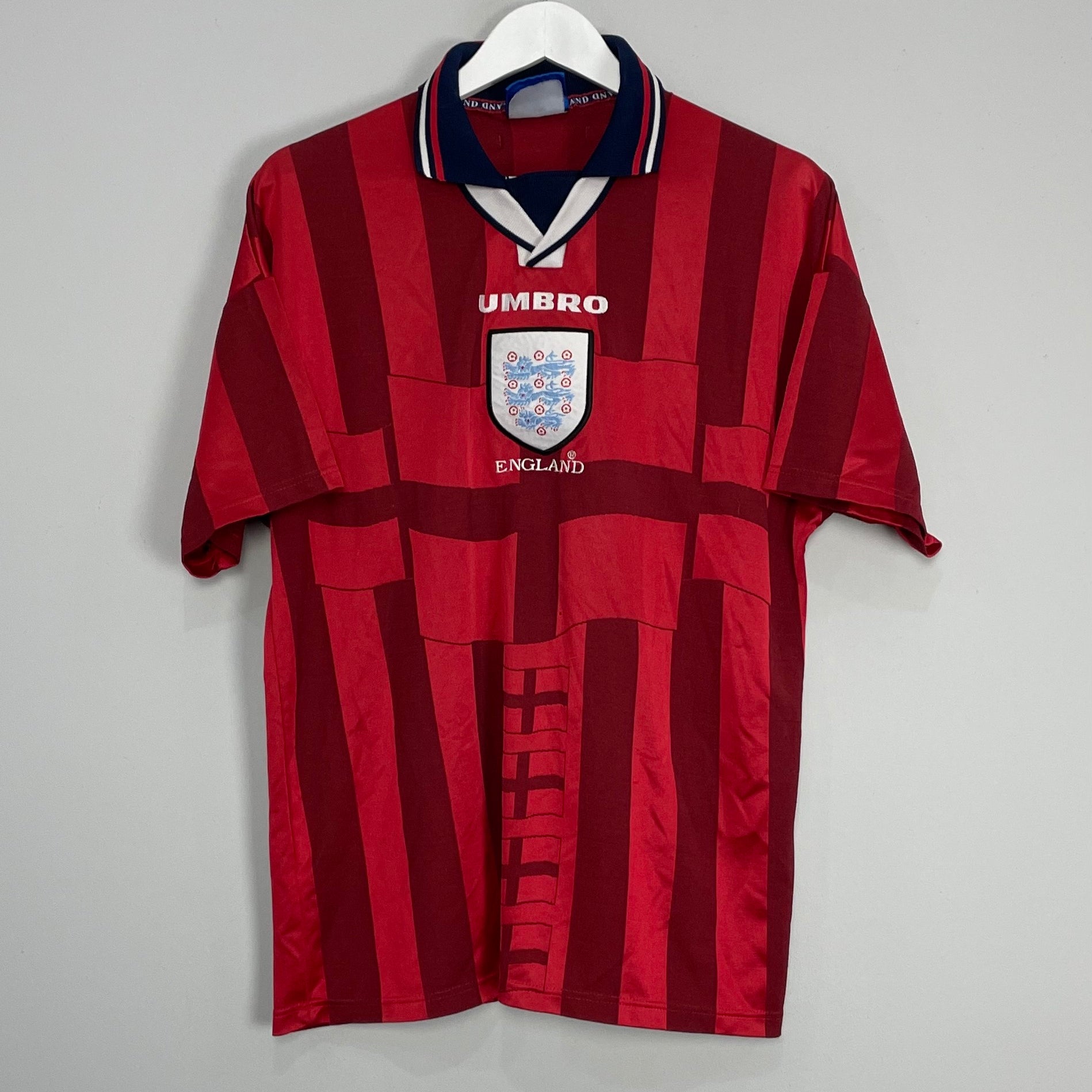 Shop 1997/99 ENGLAND AWAY SHIRT (L) UMBRO, classic football shirts, vintage football shirts & retro soccer jerseys at Cult Kits