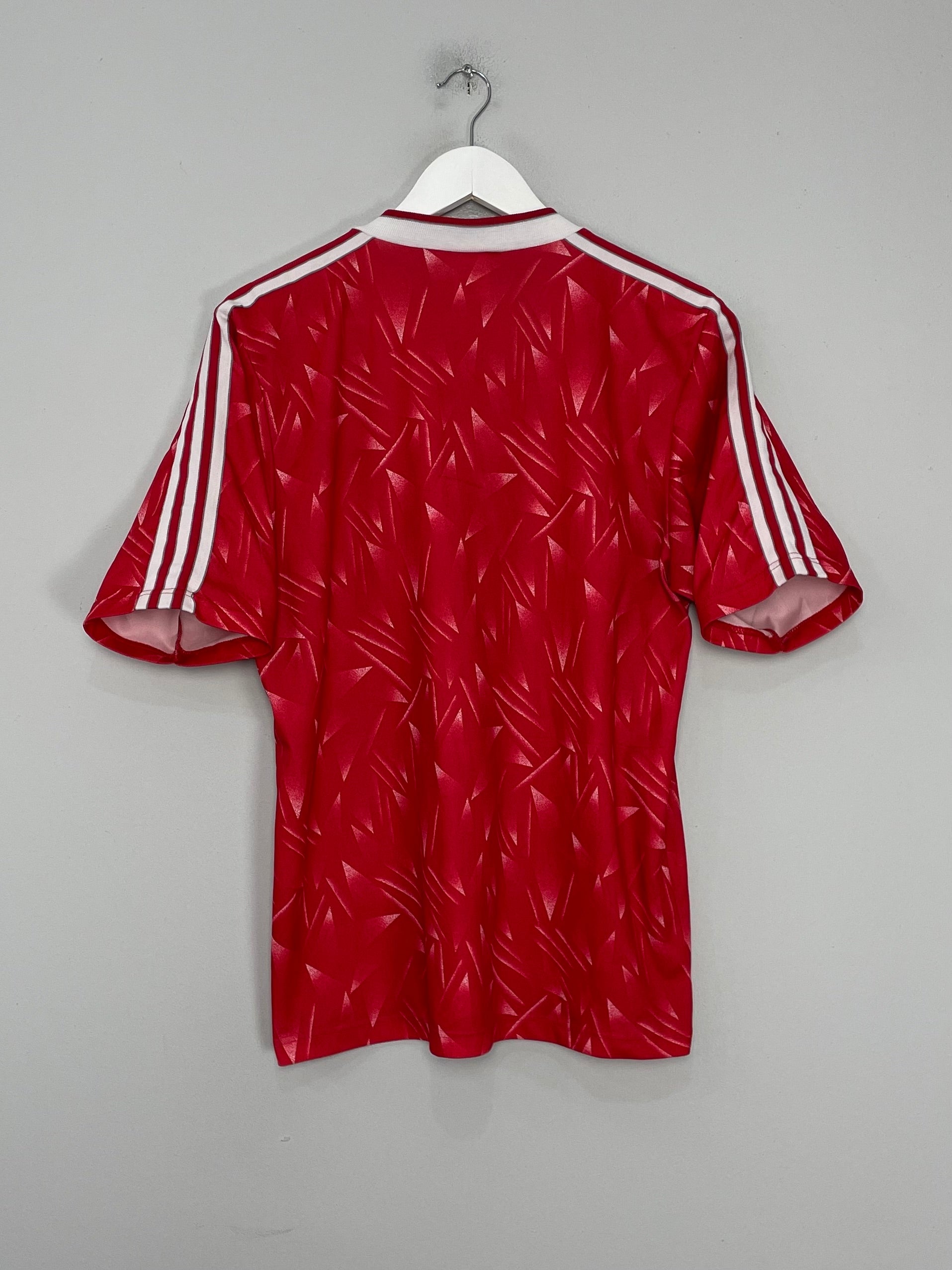Shop 1989/91 LIVERPOOL HOME SHIRT (M) ADIDAS, classic football shirts, vintage football shirts & retro soccer jerseys at Cult Kits