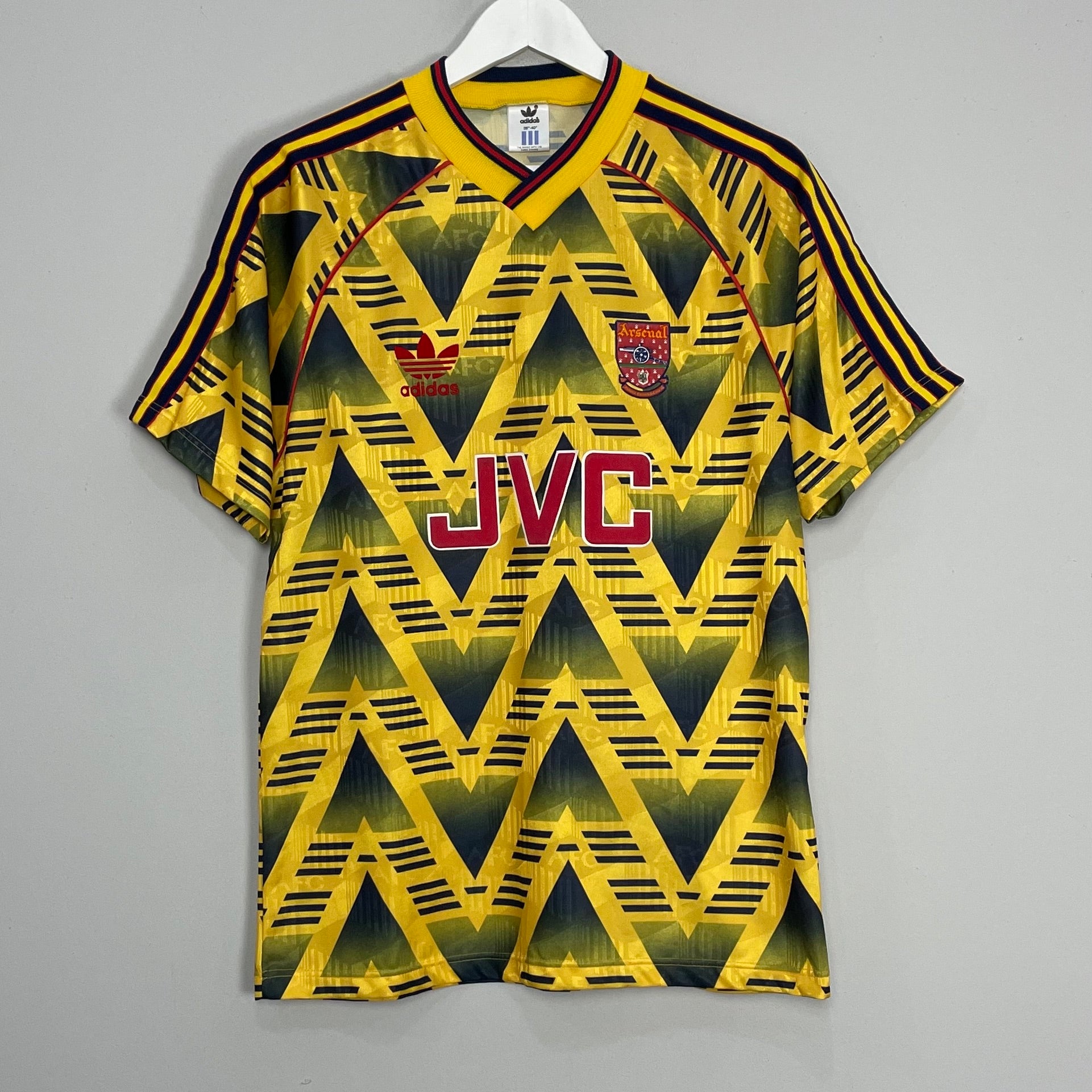 Shop 1991/93 ARSENAL AWAY SHIRT (M) ADIDAS, classic football shirts, vintage football shirts & retro soccer jerseys at Cult Kits
