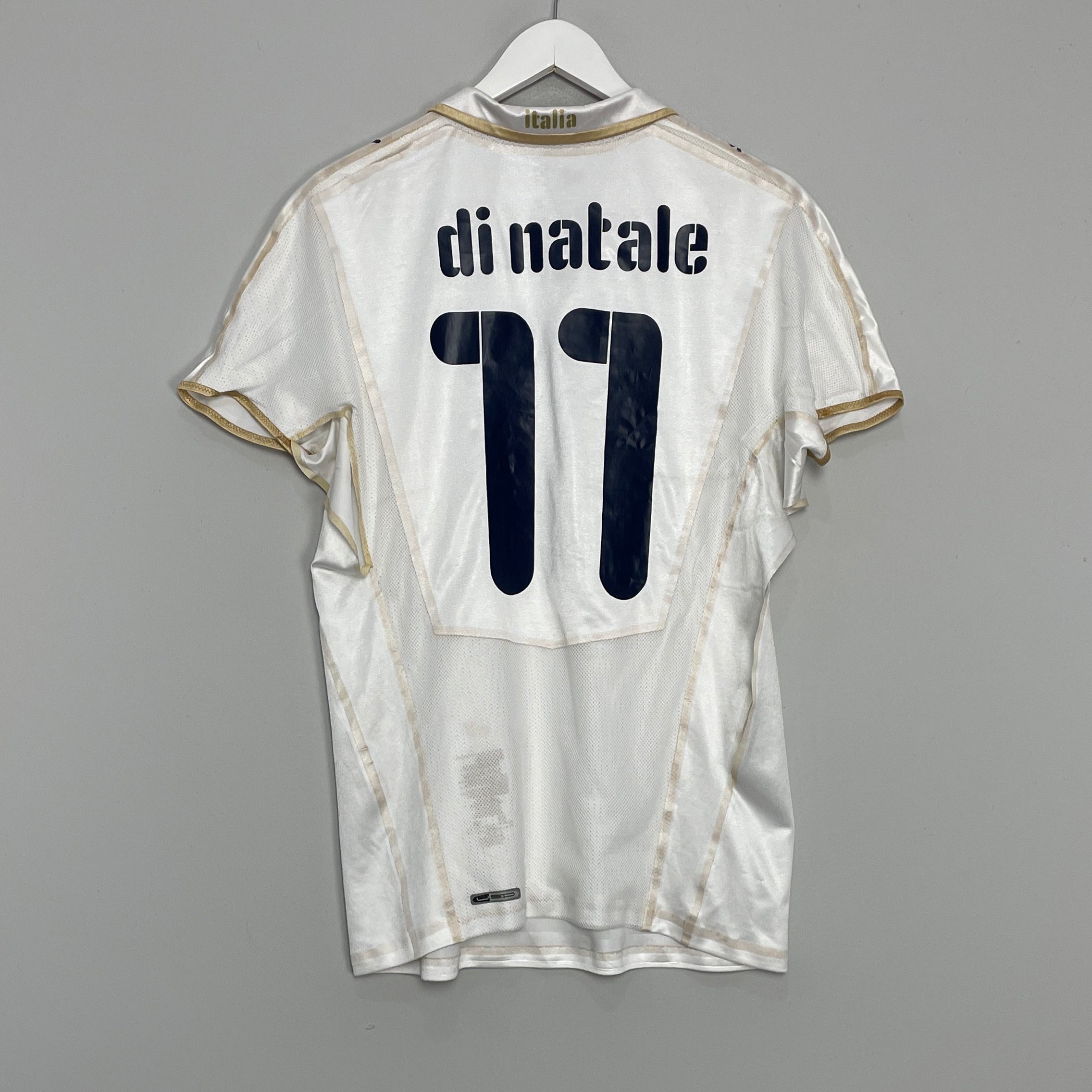 Shop 2008/09 ITALY DI NATALE #11 *MATCH ISSUE* EURO AWAY SHIRT (M) PUMA, classic football shirts, vintage football shirts & retro soccer jerseys at Cult Kits