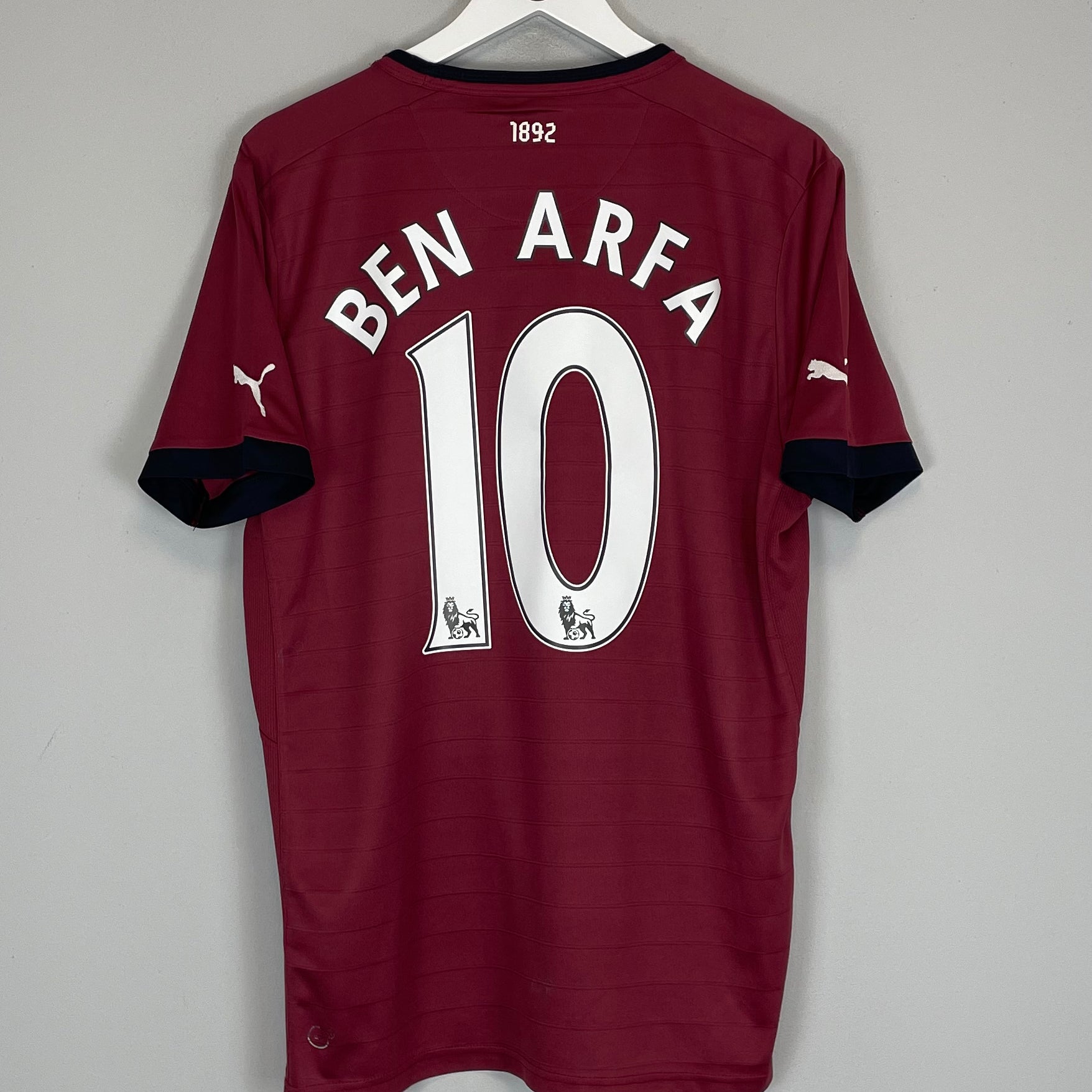 Shop 2012/13 NEWCASTLE BEN ARFA #10 AWAY SHIRT (L) PUMA, classic football shirts, vintage football shirts & retro soccer jerseys at Cult Kits