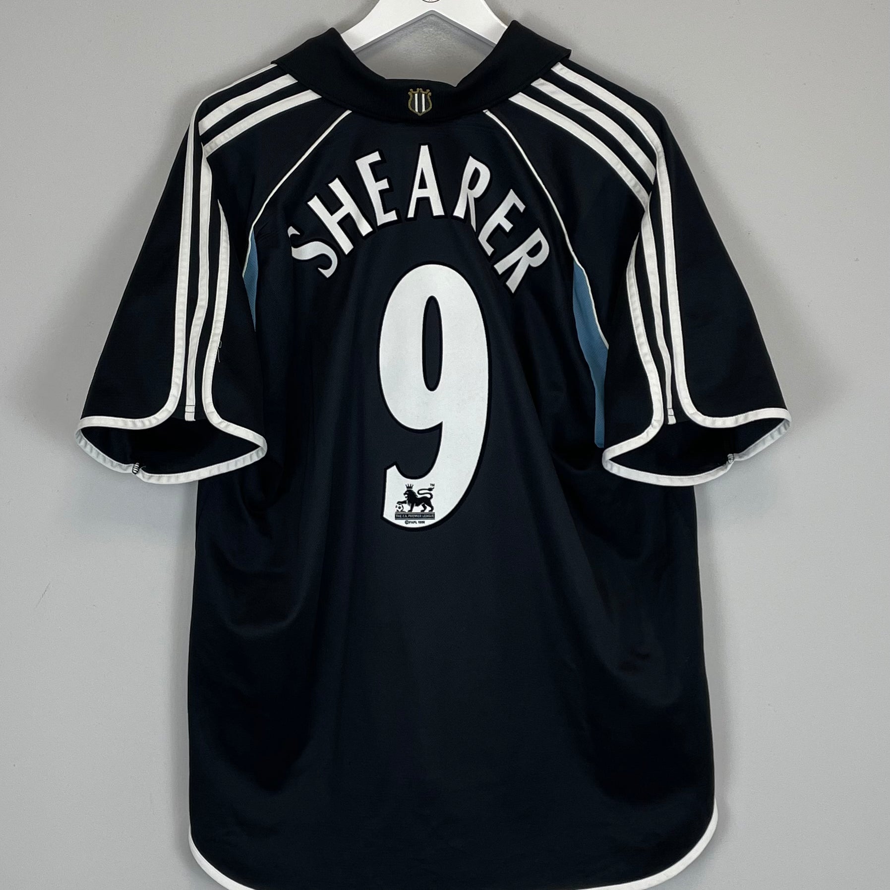 Shop 2000/01 NEWCASTLE SHEARER #9 AWAY SHIRT (XL) ADIDAS, classic football shirts, vintage football shirts & retro soccer jerseys at Cult Kits