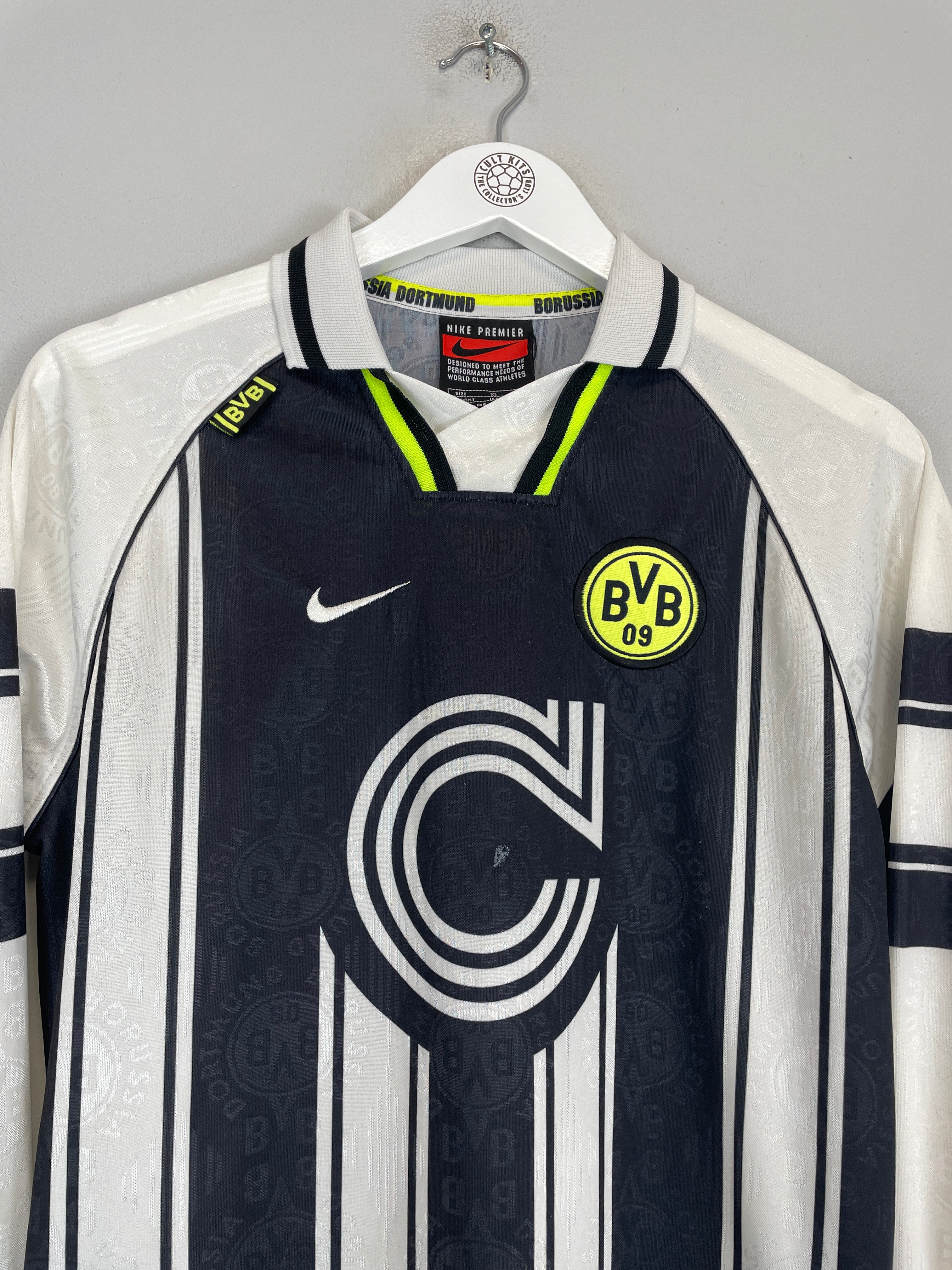 Shop 1996/97 DORTMUND L/S EUROPEAN AWAY SHIRT (XL.KIDS) NIKE, classic football shirts, vintage football shirts & retro soccer jerseys at Cult Kits