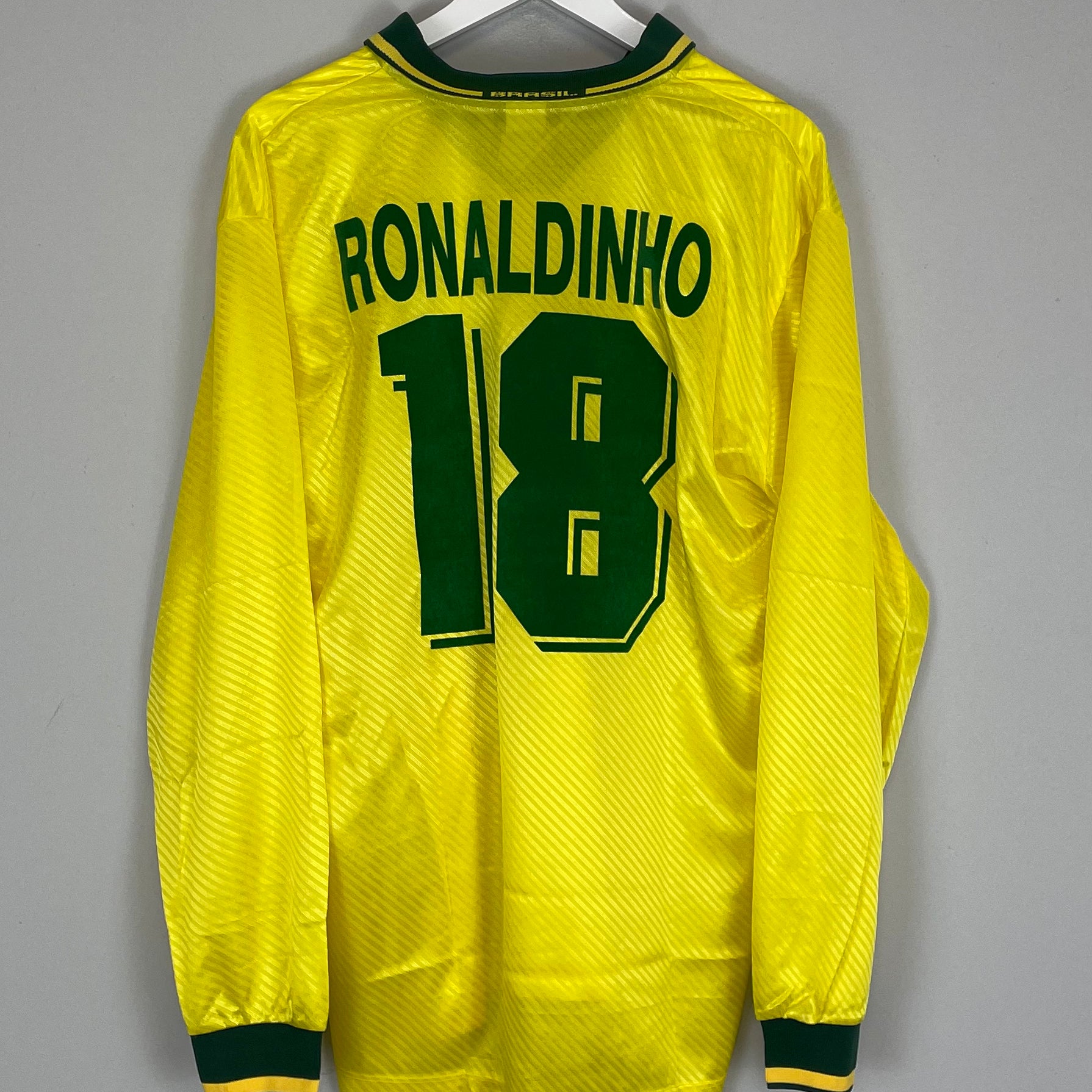 Shop 1994/97 BRAZIL RONALDINHO #18 L/S *PLAYER ISSUE* HOME SHIRT (L) UMBRO, classic football shirts, vintage football shirts & retro soccer jerseys at Cult Kits