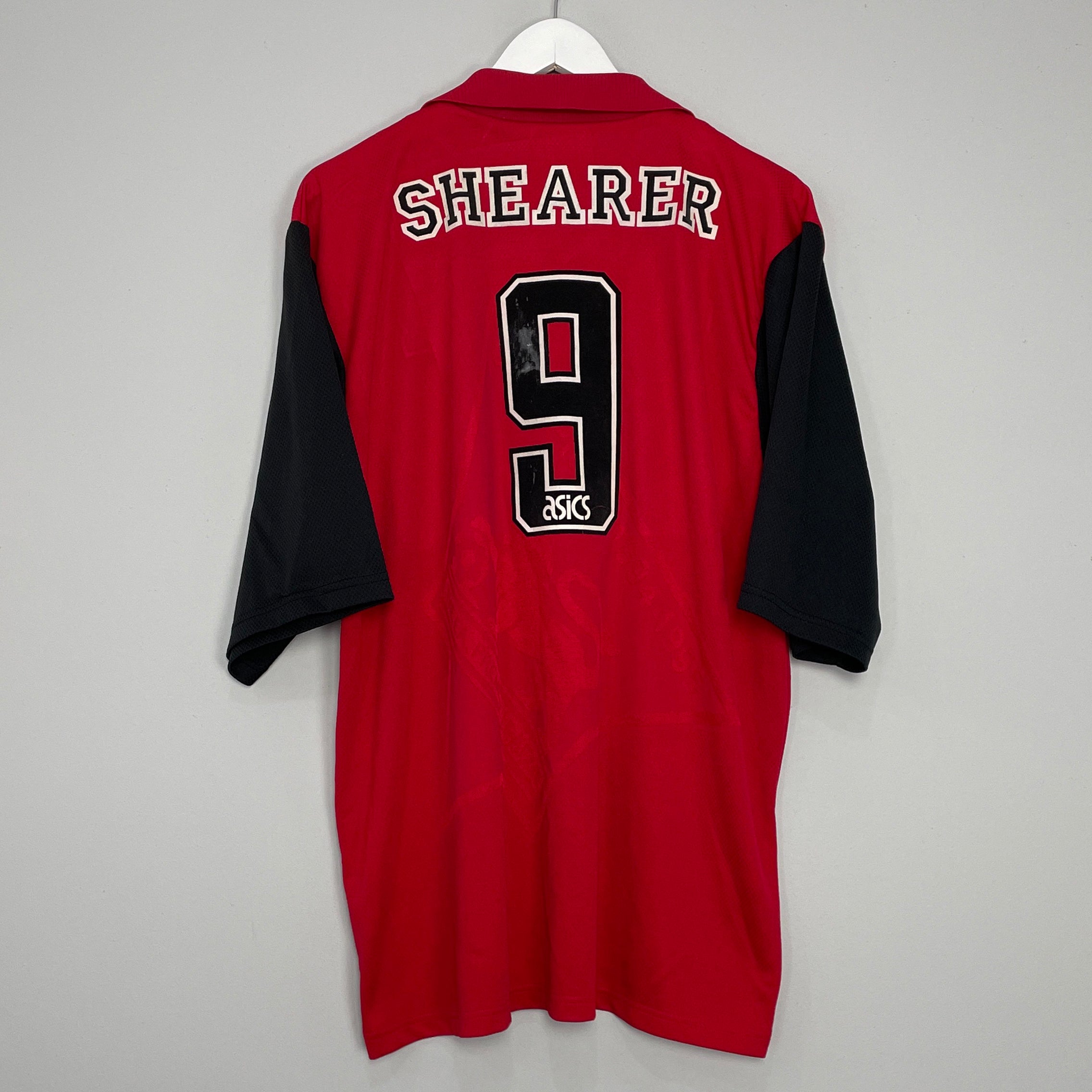Shop 1995/96 BLACKBURN ROVERS SHEARER #9 AWAY SHIRT (XL) ASICS, classic football shirts, vintage football shirts & retro soccer jerseys at Cult Kits