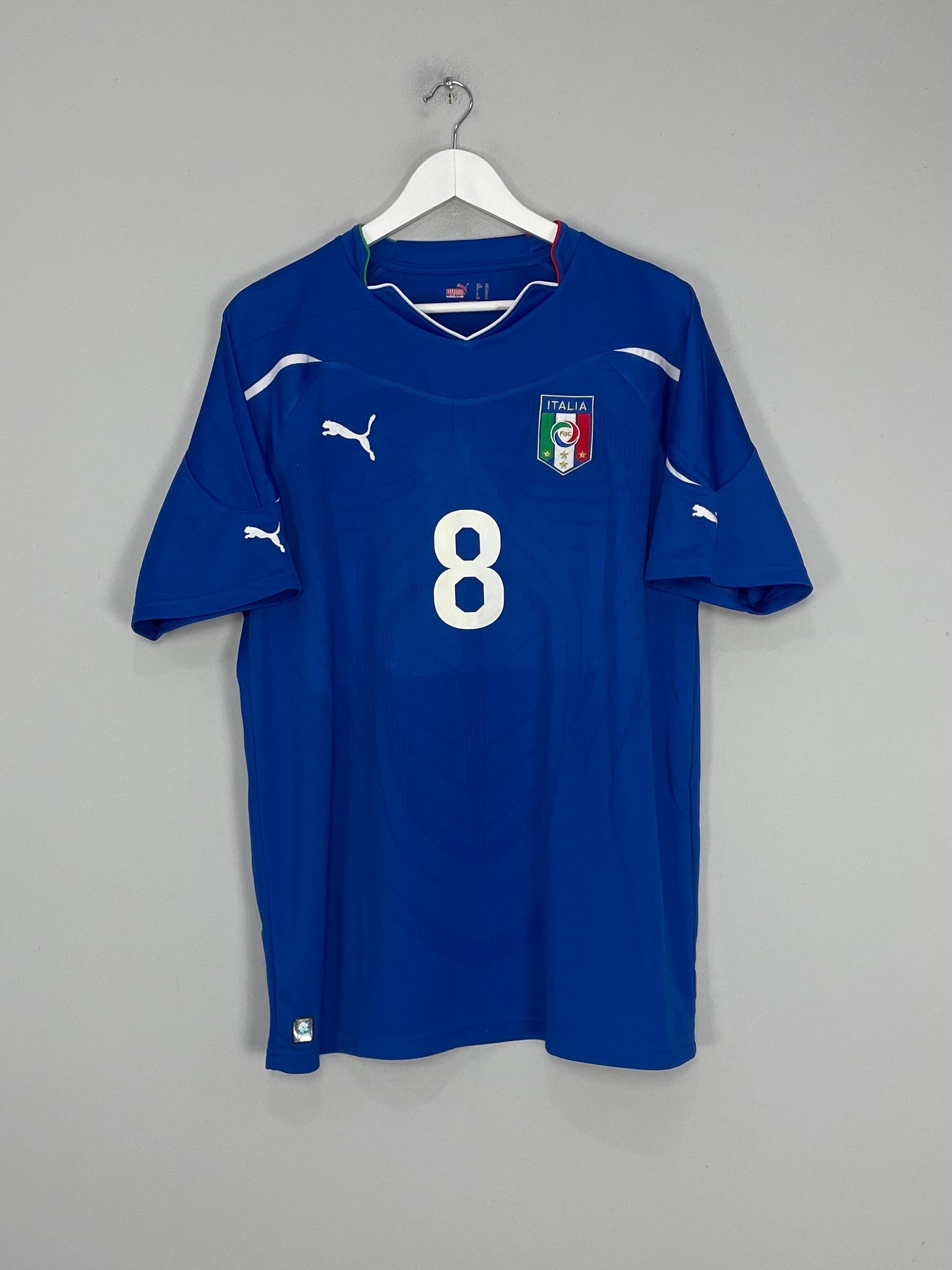 Shop 2010/11 ITALY GATTUSO #8 HOME SHIRT (XL) PUMA, classic football shirts, vintage football shirts & retro soccer jerseys at Cult Kits