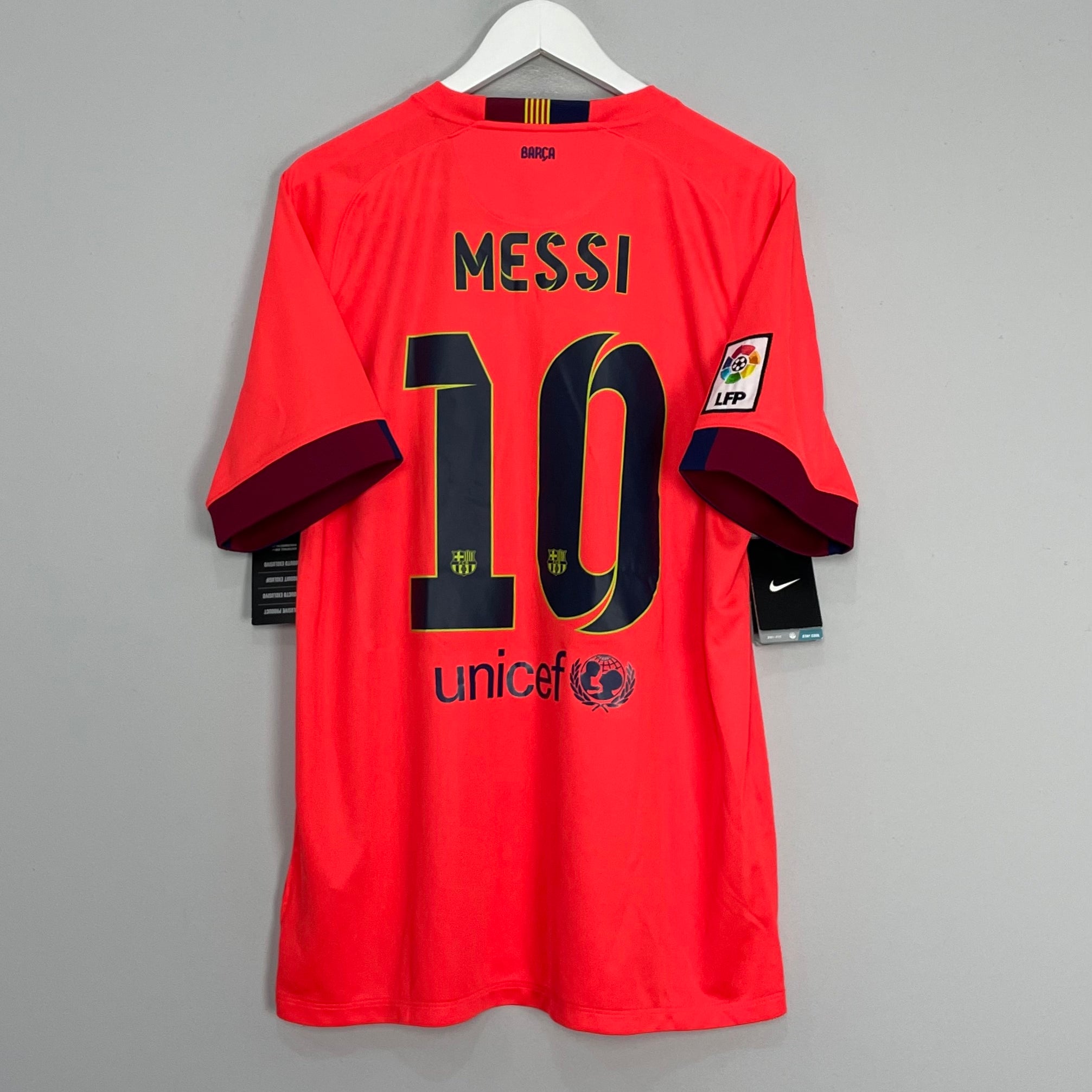 Shop 2014/15 BARCELONA MESSI #10 *BNWT* AWAY SHIRT (L) NIKE, classic football shirts, vintage football shirts & retro soccer jerseys at Cult Kits
