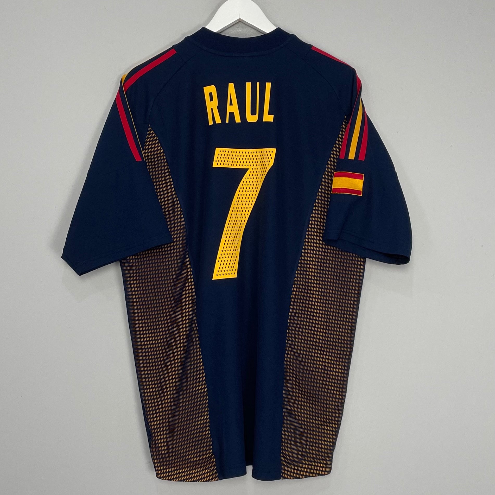 Shop 2002/04 SPAIN RAUL #7 THIRD SHIRT (XL) ADIDAS, classic football shirts, vintage football shirts & retro soccer jerseys at Cult Kits