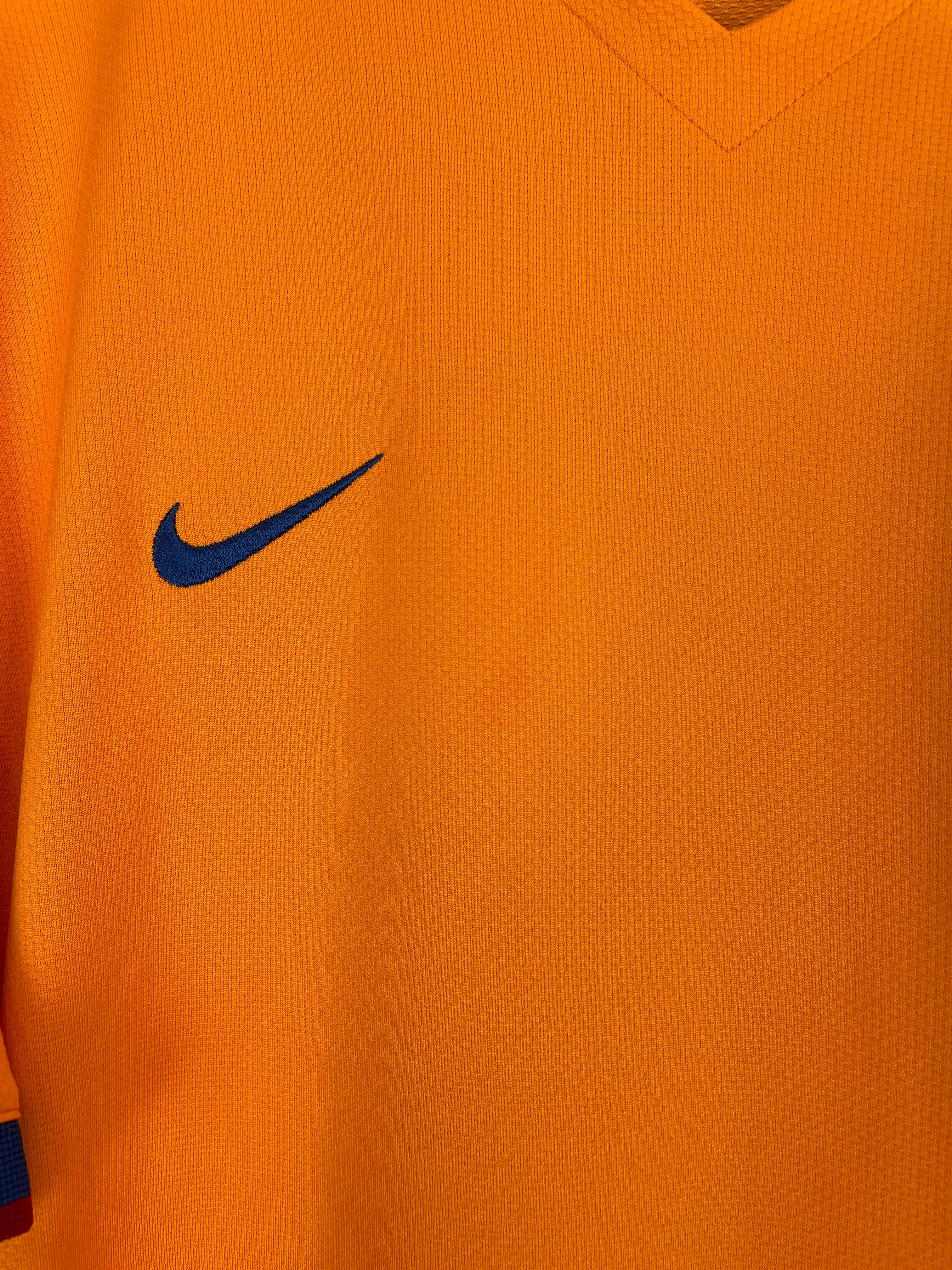 Shop 2006/08 BARCELONA MESSI #19 AWAY SHIRT (XL) NIKE, classic football shirts, vintage football shirts & retro soccer jerseys at Cult Kits