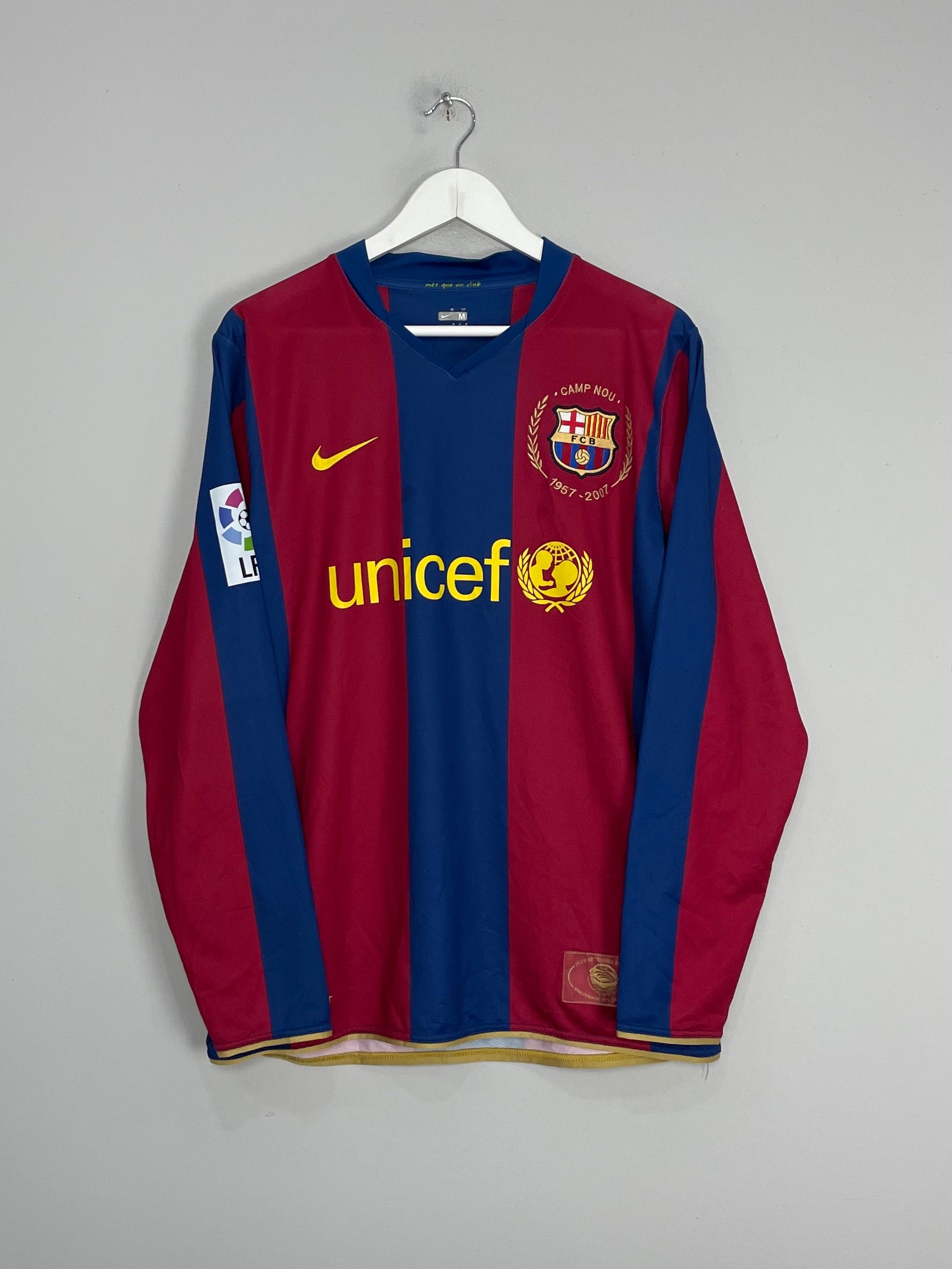 Shop 2007/08 BARCELONA RONALDINHO #10 L/S HOME SHIRT (M) NIKE, classic football shirts, vintage football shirts & retro soccer jerseys at Cult Kits