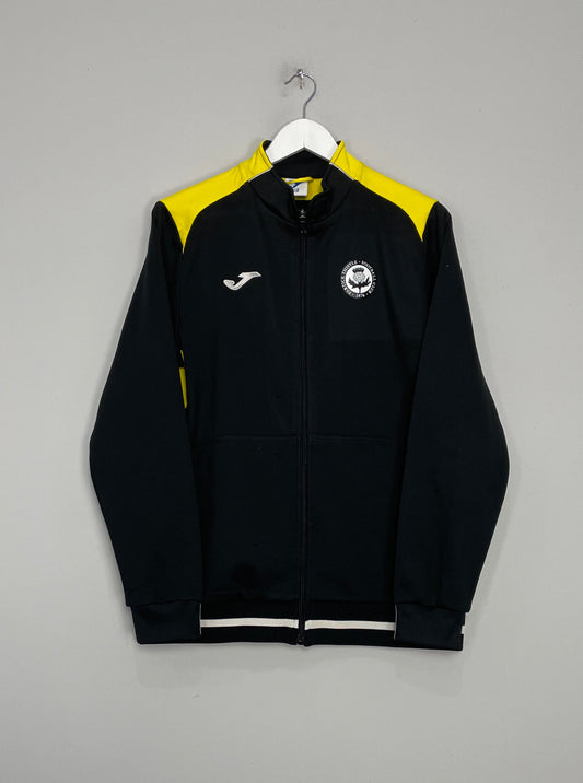 Image of the Partick Thistle top from the 2018/19 season