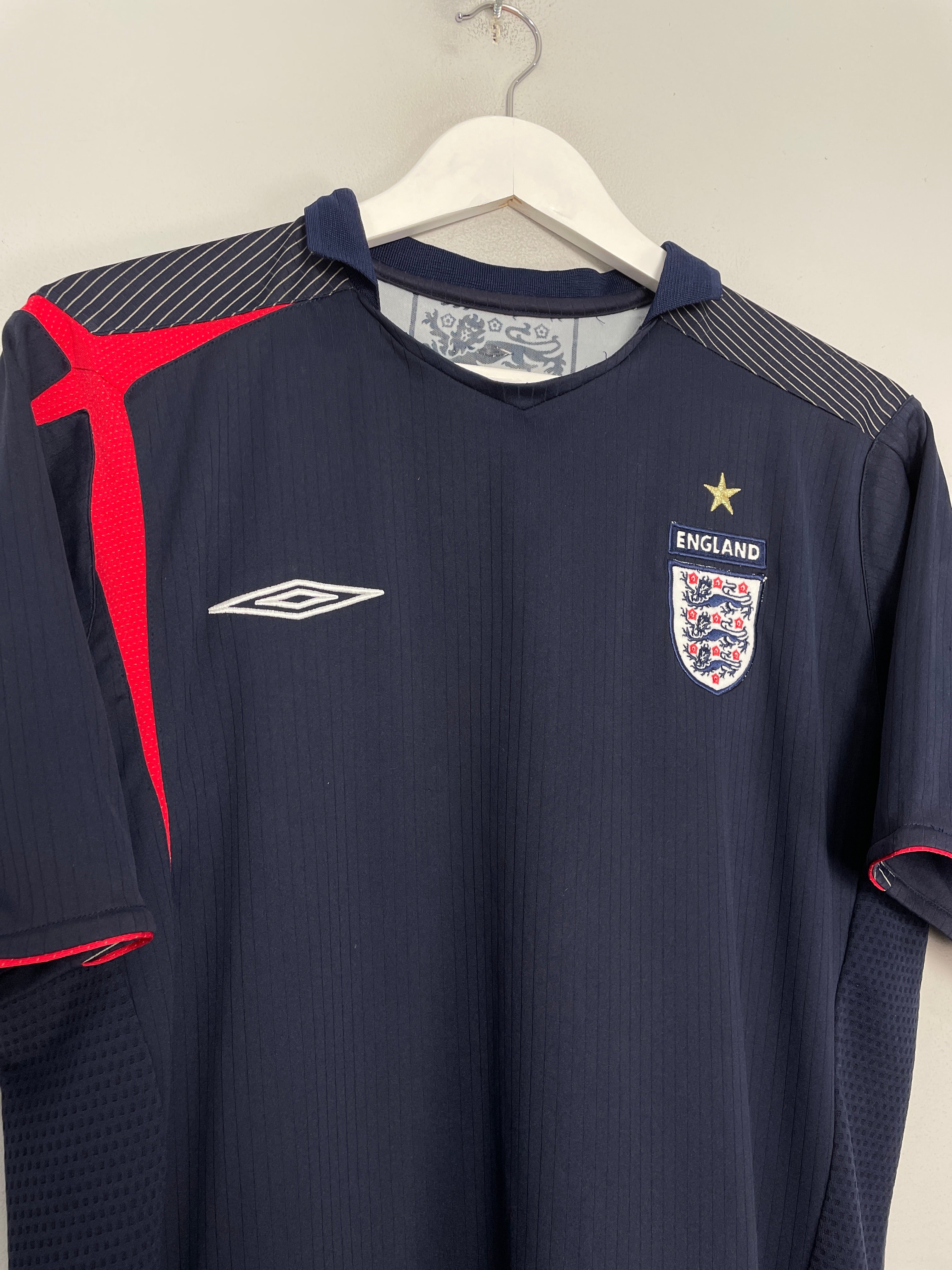 Shop 2005/06 ENGLAND GK SHIRT (L) UMBRO, classic football shirts, vintage football shirts & retro soccer jerseys at Cult Kits