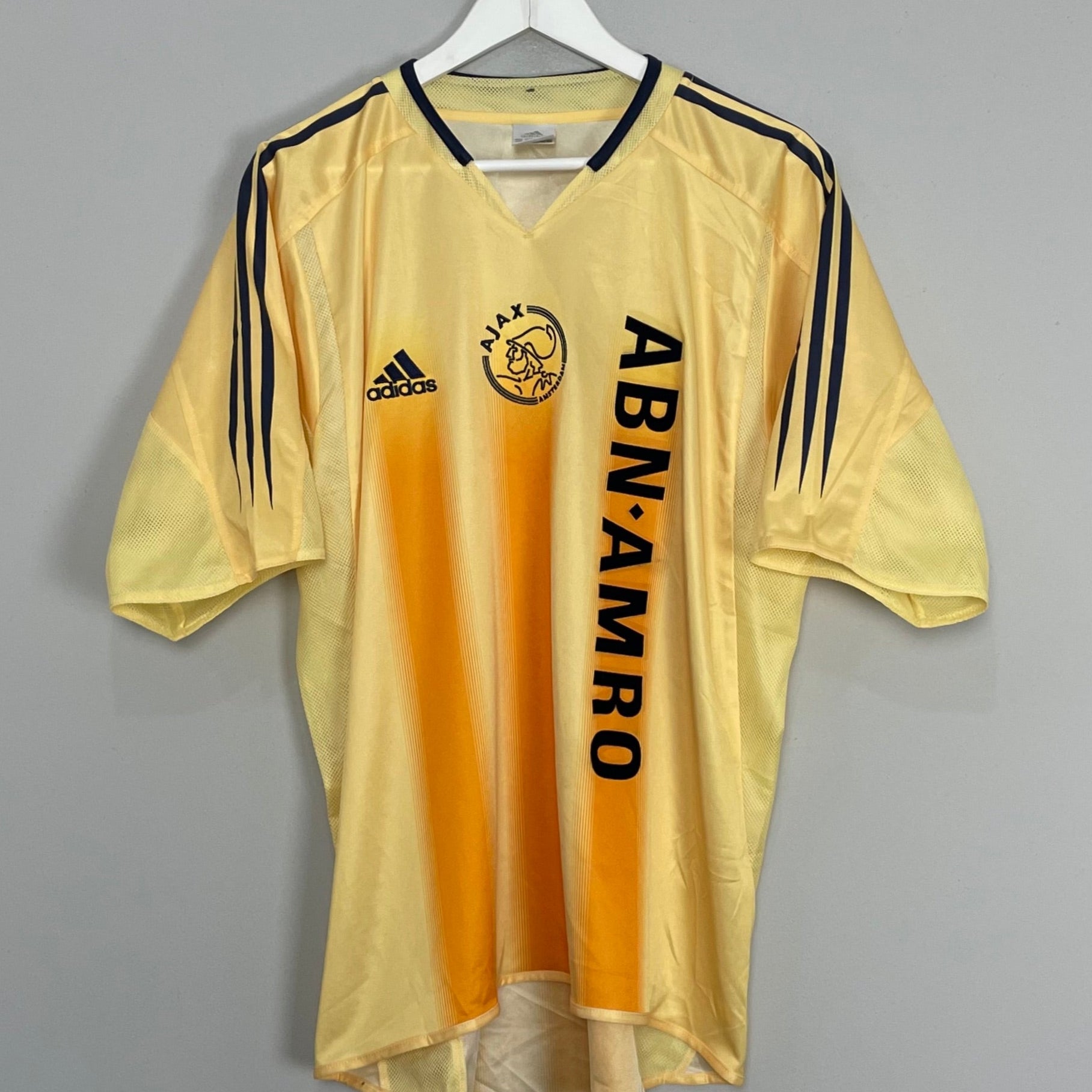 Shop 2004/05 AJAX AWAY SHIRT (L) ADIDAS, classic football shirts, vintage football shirts & retro soccer jerseys at Cult Kits