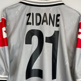 Shop 2000/01 JUVENTUS ZIDANE #21 THIRD SHIRT (XL) LOTTO, classic football shirts, vintage football shirts & retro soccer jerseys at Cult Kits