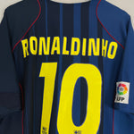 Shop 2004/05 BARCELONA RONALDINHO #10 AWAY SHIRT (XL) NIKE, classic football shirts, vintage football shirts & retro soccer jerseys at Cult Kits