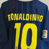 Shop 2004/05 BARCELONA RONALDINHO #10 AWAY SHIRT (XL) NIKE, classic football shirts, vintage football shirts & retro soccer jerseys at Cult Kits