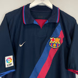 Shop 2002/03 BARCELONA RONALDINHO #10 AWAY SHIRT (XL) NIKE, classic football shirts, vintage football shirts & retro soccer jerseys at Cult Kits