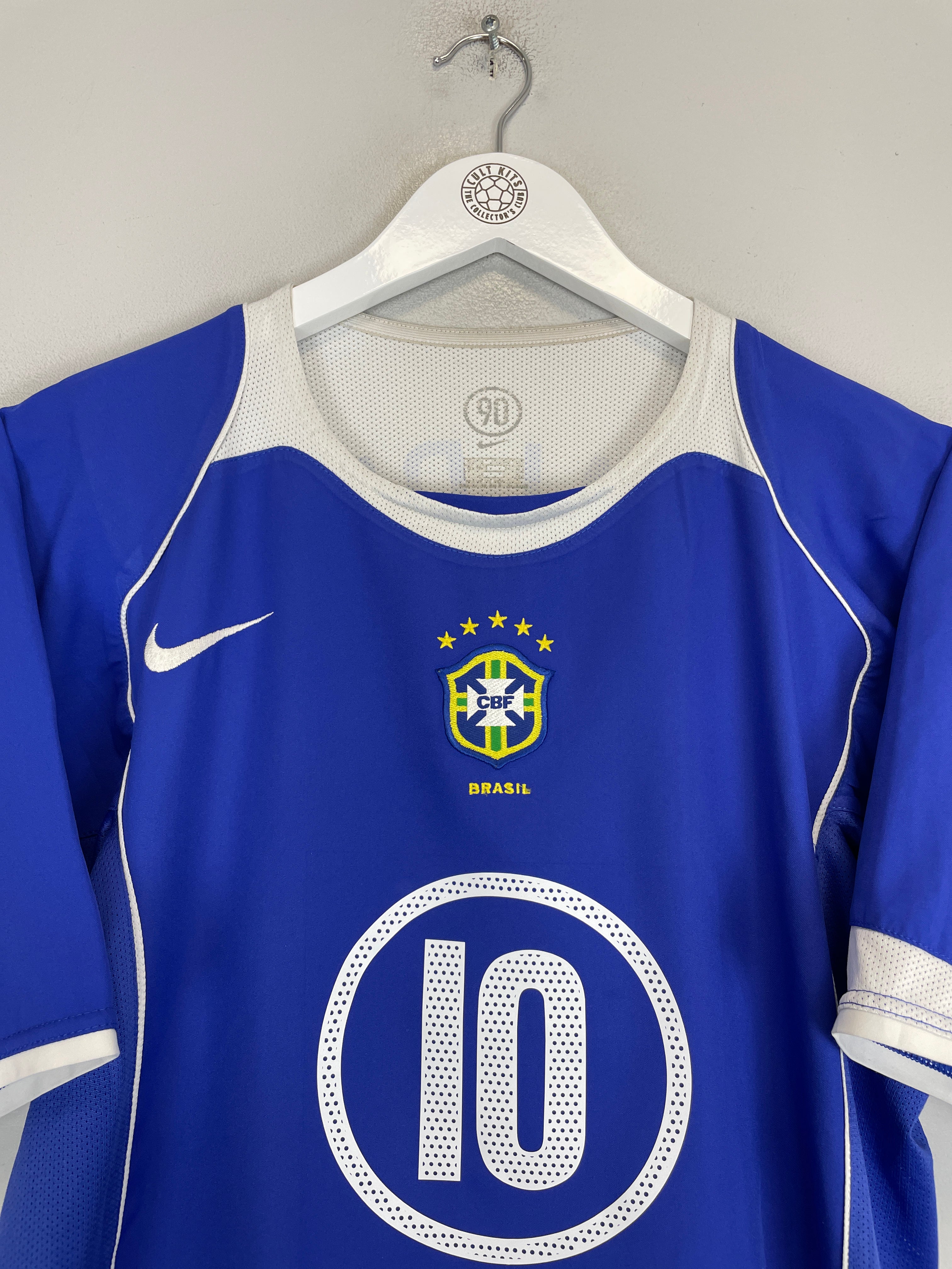 Buy 2004/06 BRAZIL RONALDINHO 10 AWAY SHIRT (M) NIKE ~ Free worldwide shipping available ~ Authentic Vintage Football Shirts from Cult Kits